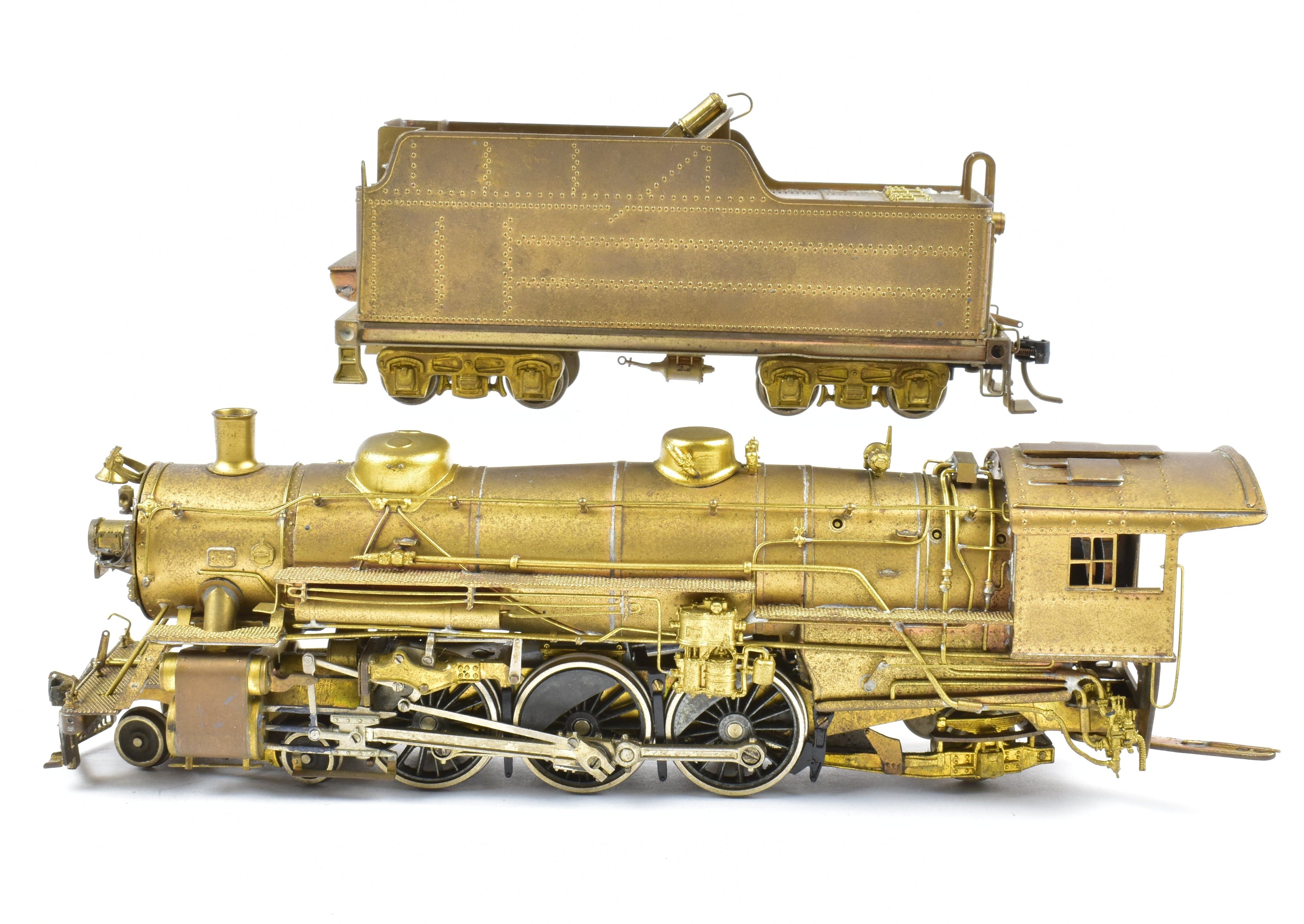 HO Scale Brass Pacific Fast Mail Model - United USRA (United States Railway Administration) for Various Roads 4-6-2 Light Pacific Steam Locomotive