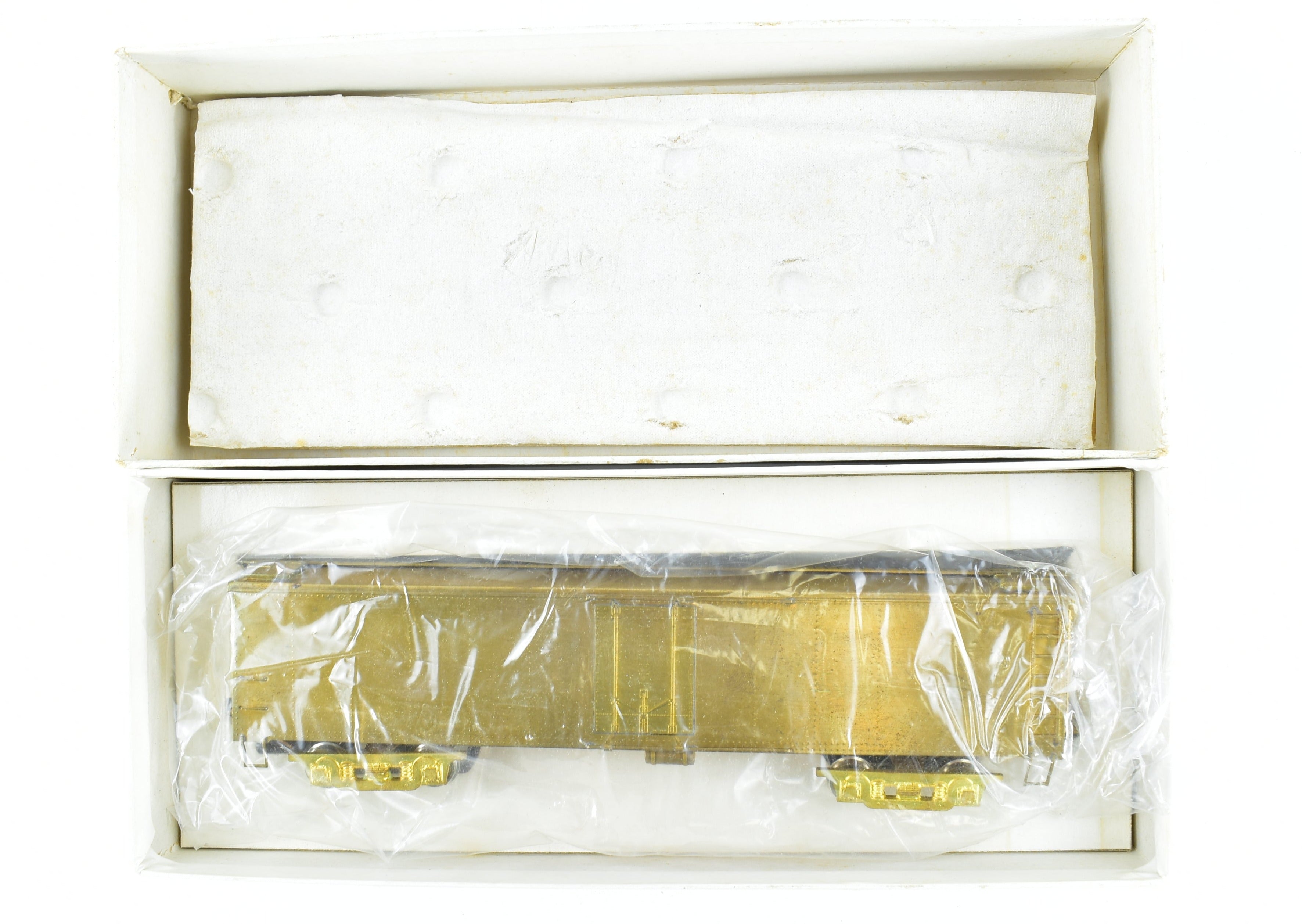 HO Scale Brass Model Trains by Trains Inc. - 50-Foot Steel Railway Express Reefer for Various Railway Routes