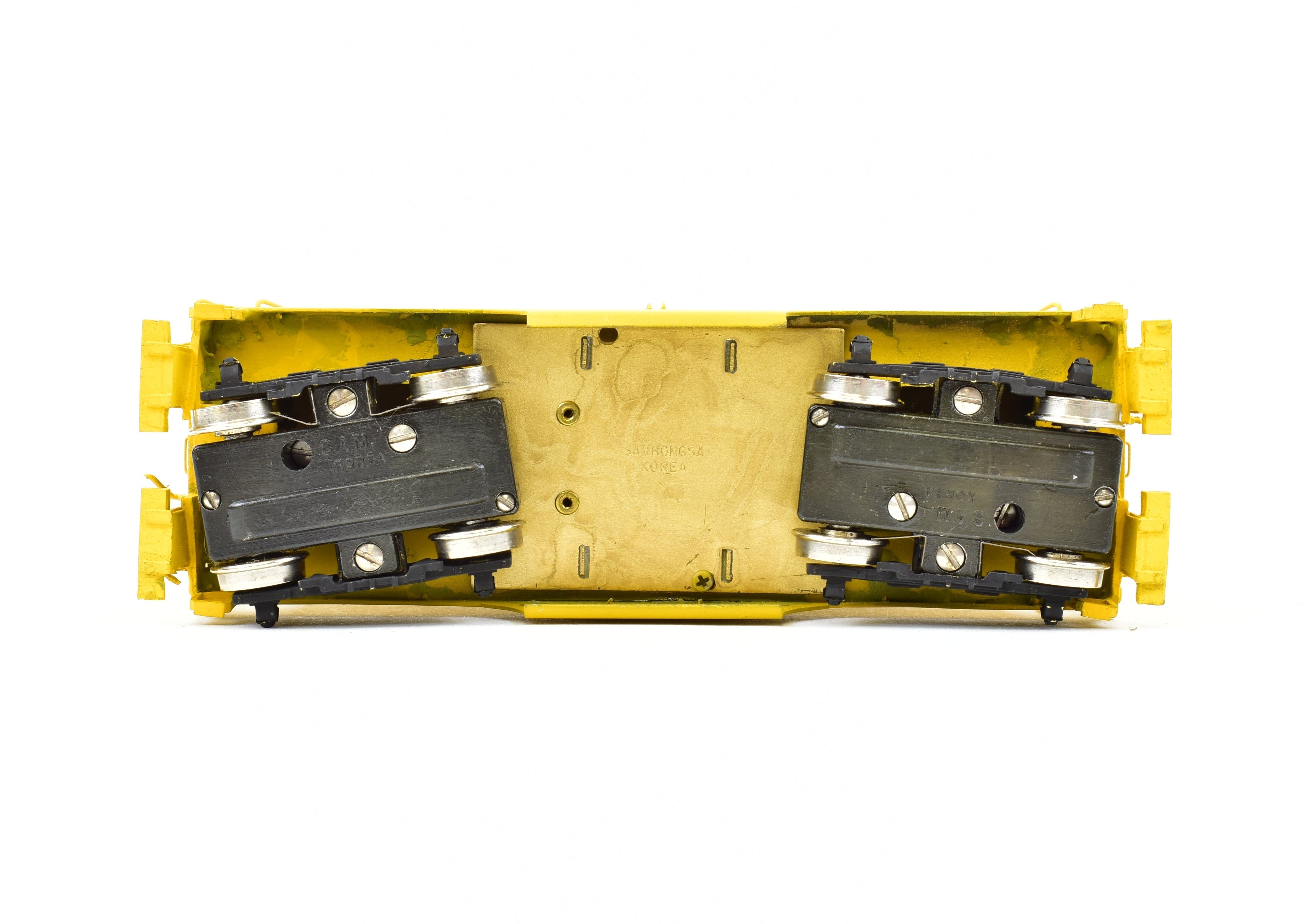 W&R Enterprises HO Brass 44-Ton GE Diesel Phase III, Custom Yellow 1986 Model