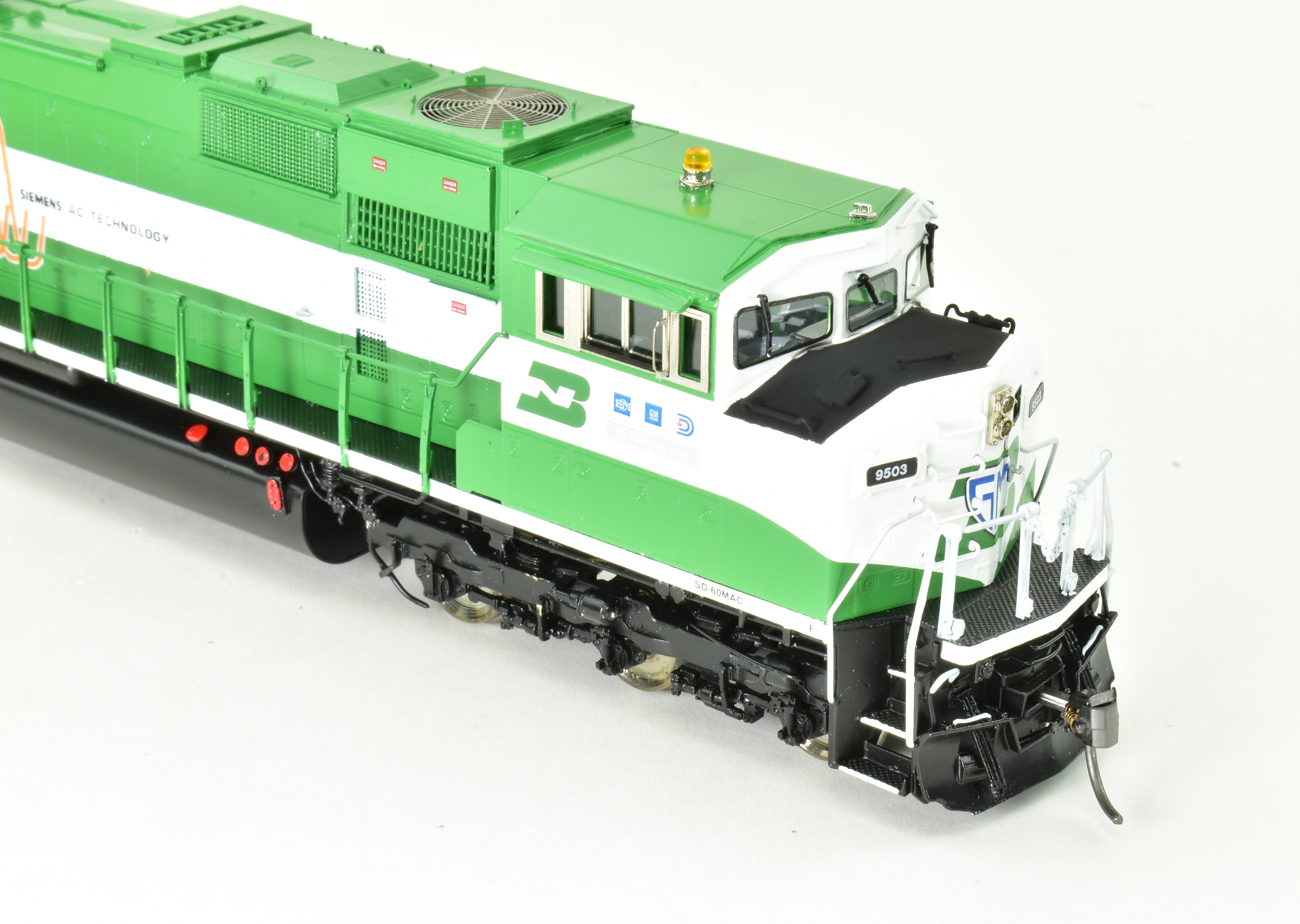 HO Scale Brass Locomotive Model - Overland Models, Inc. Burlington Northern SD60MAC FP No. 9503 with HTCR Trucks