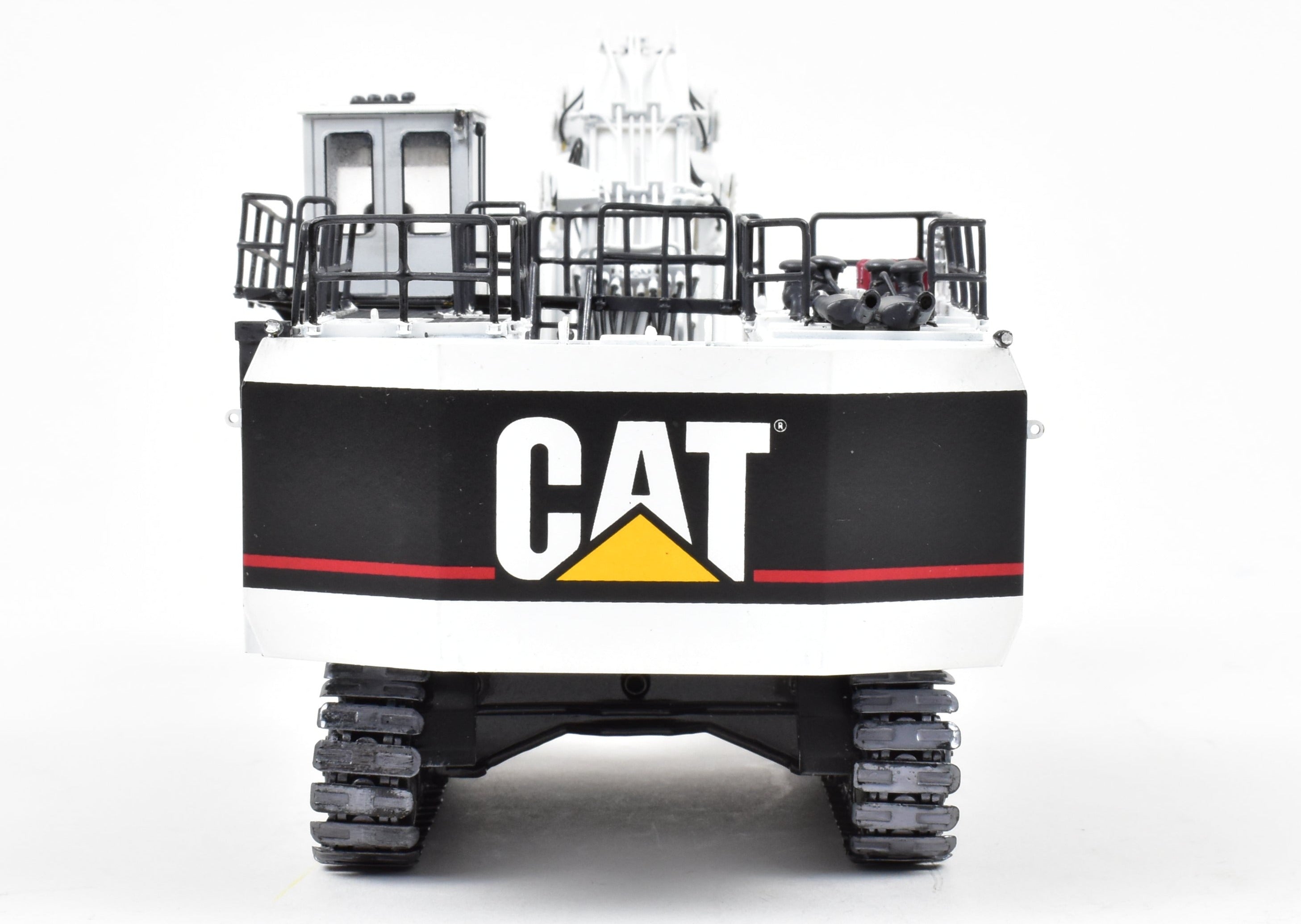 High - Quality HO Scale Brass Construction Caterpillar 5230 Front Shovel Mining Model in Classic White Color for Collectors