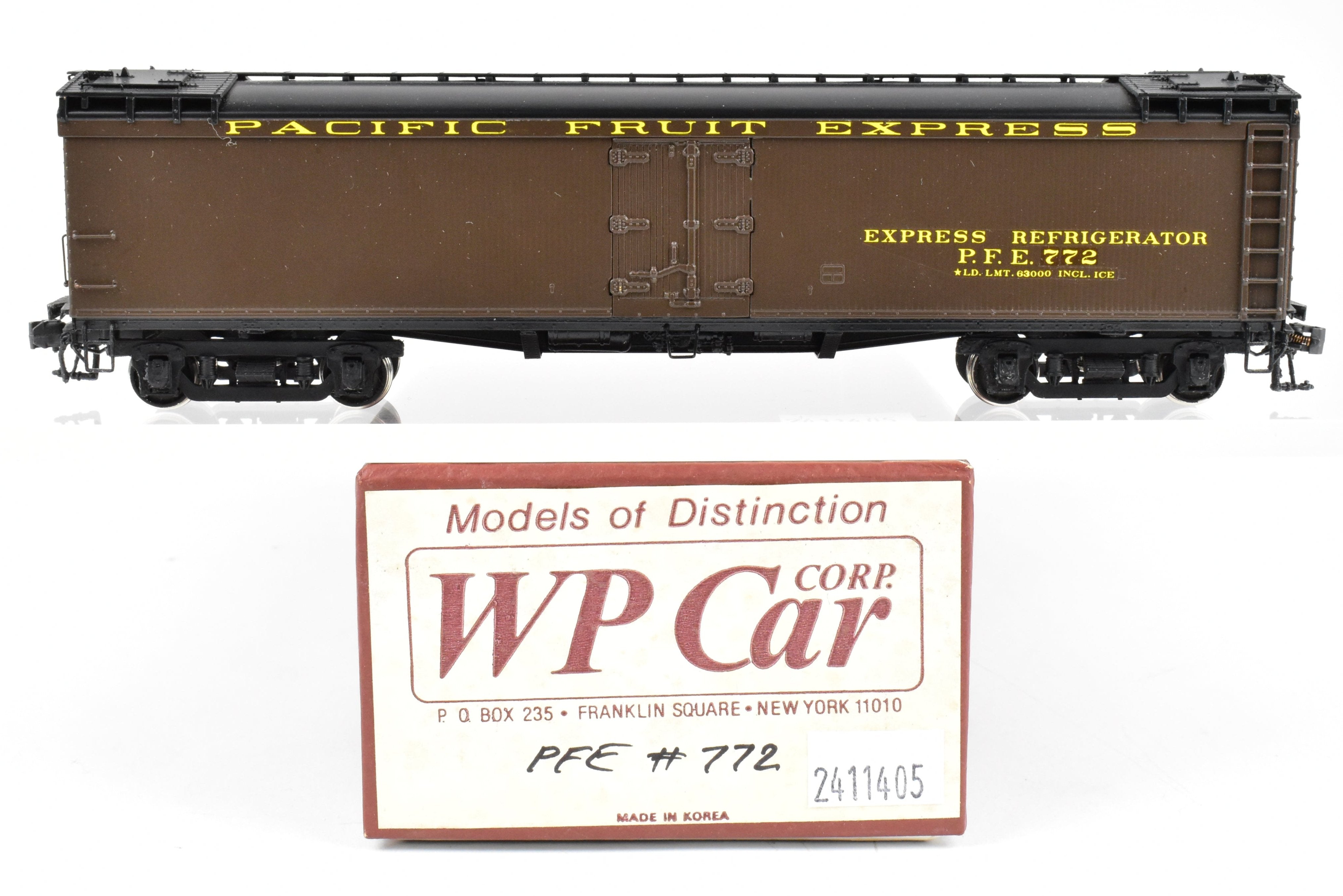 HO Brass WP Car Corp. PFE Pacific Fruit Express Reefer No. 772 Factory Painted