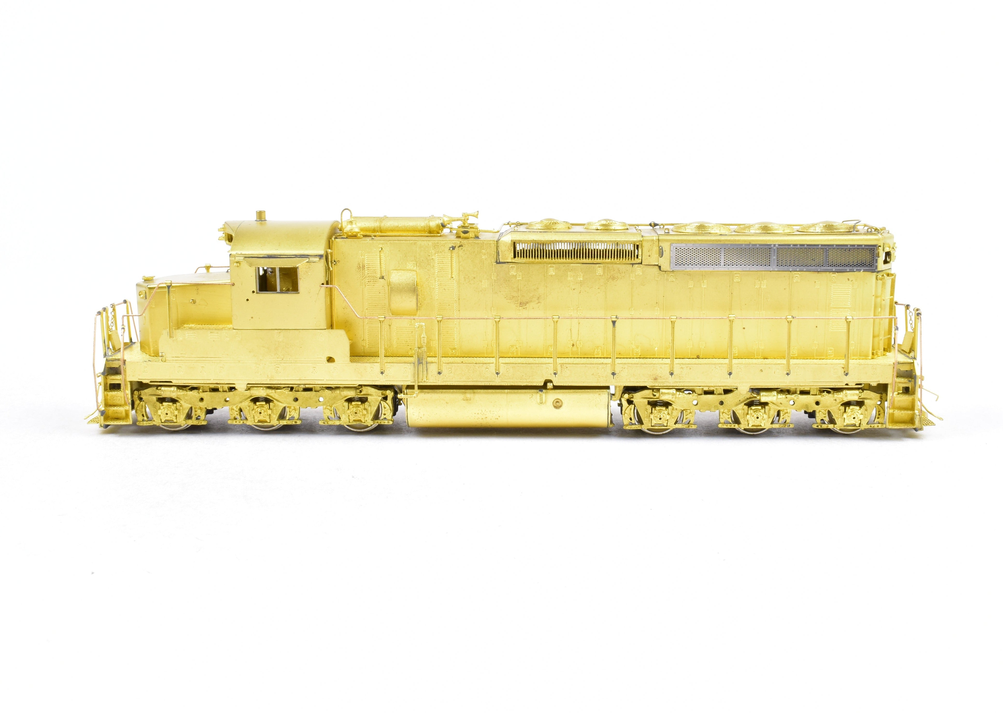 HO Scale Brass Locomotive Model by Overland Models, Inc. (OMI) - ATSF - Santa Fe EMD SD24 #4500 - 4579 from the 1970s Era