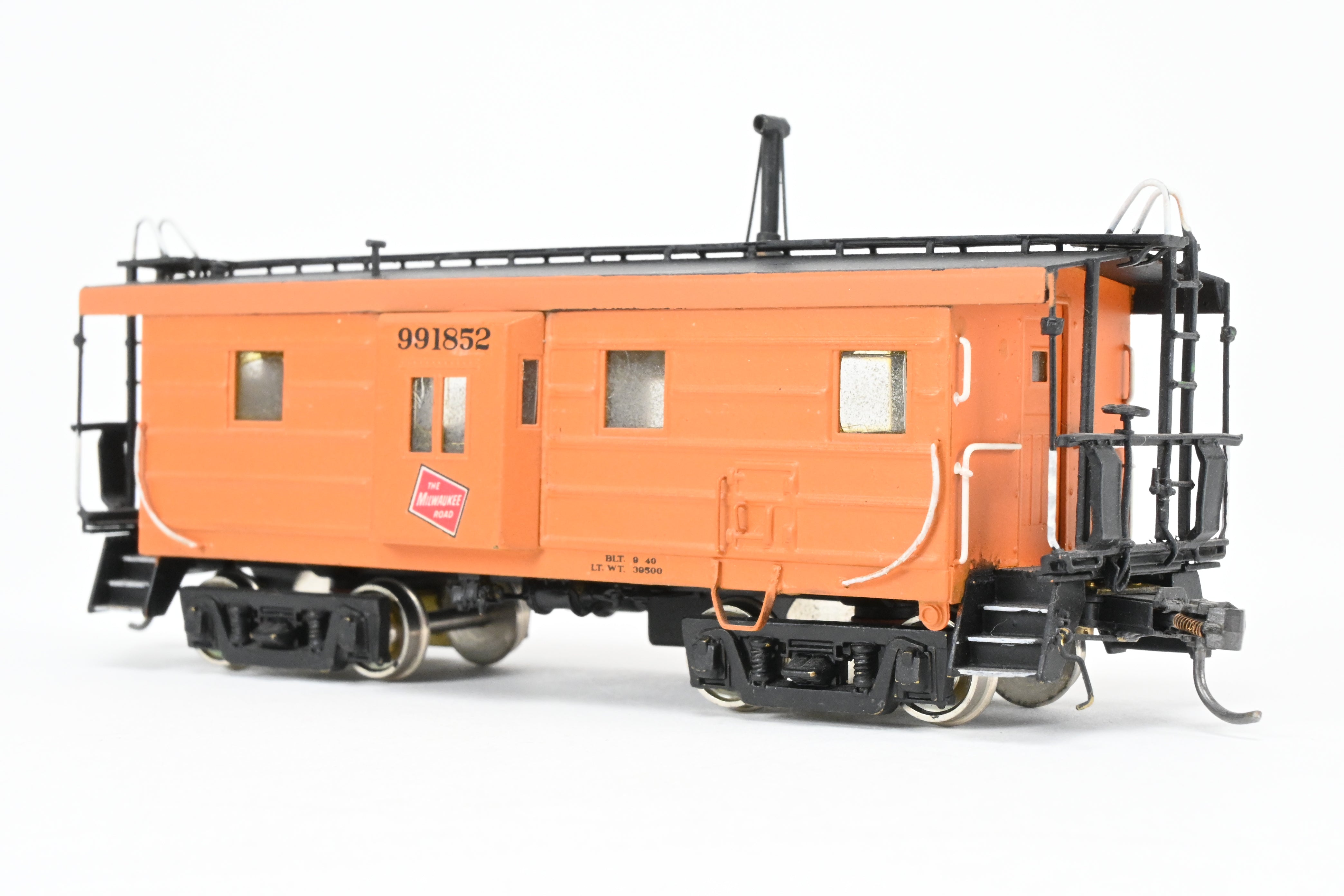 HO Brass OMI MILW Milwaukee Road Bay Window Caboose CP No. 991852, 1984 Run