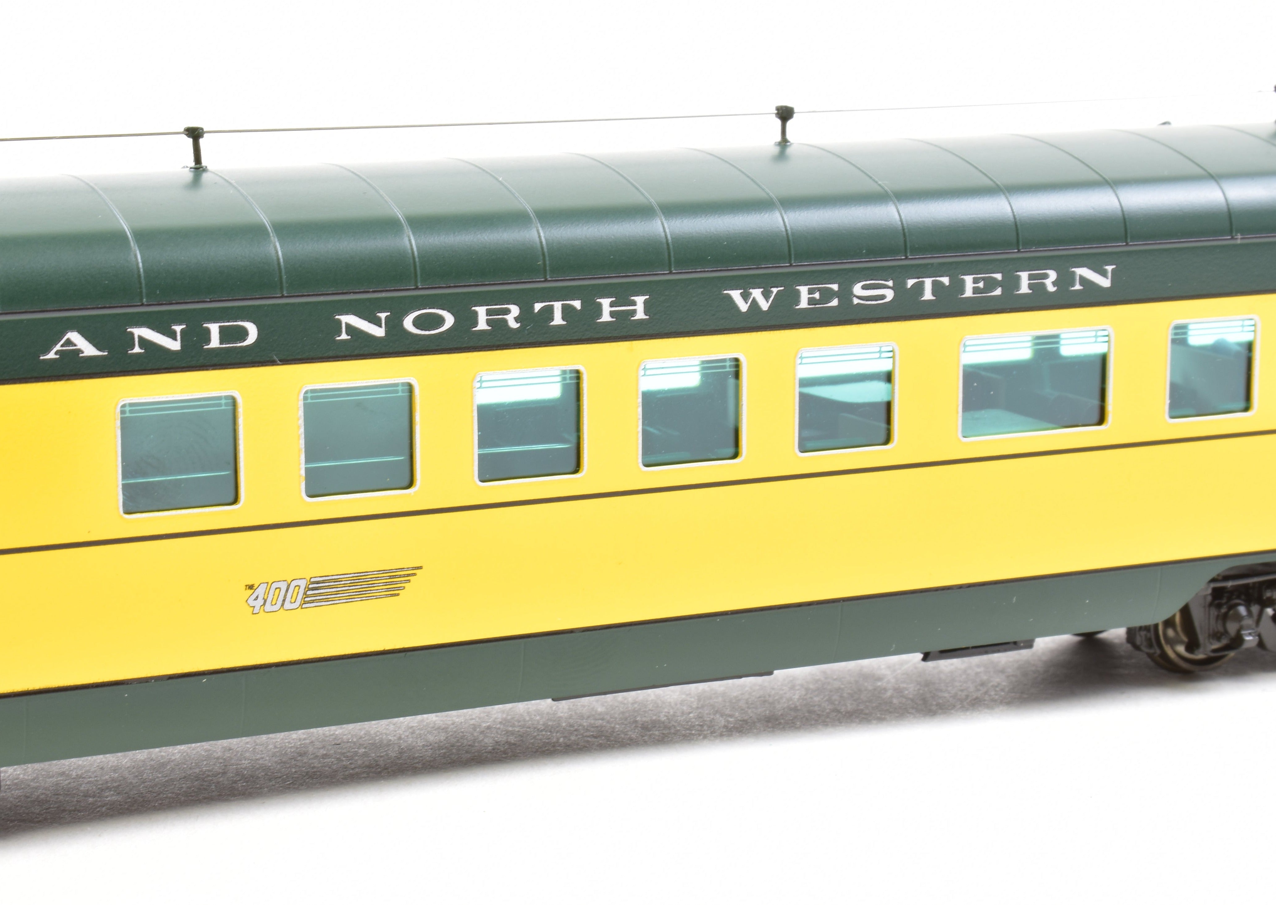 HO Scale Brass C&NW - Chicago and North Western 400 Observation FP 7201 Railway Classic Model