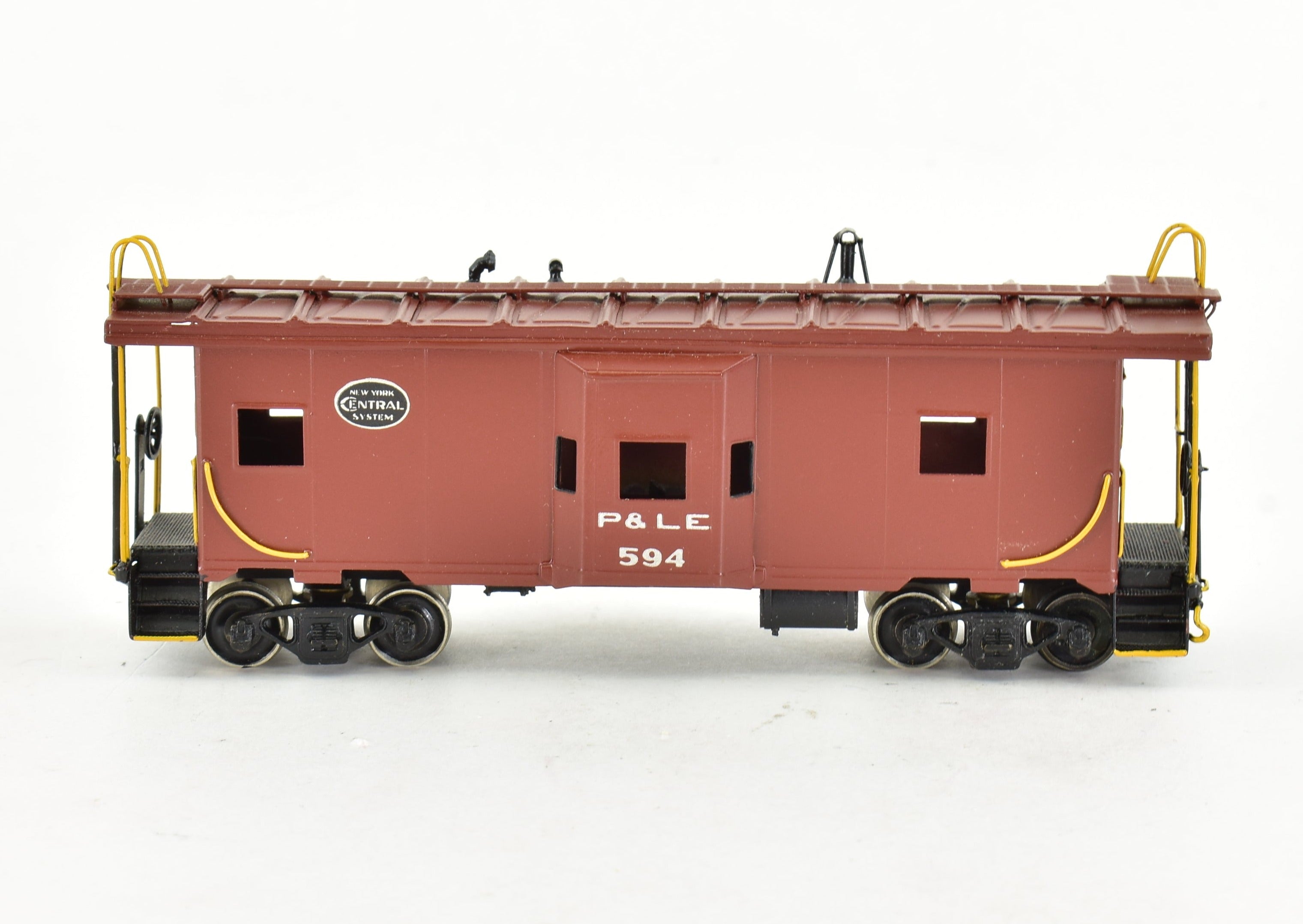 HO Scale Brass Alco Models Pittsburgh & Lake Erie (P&LE) Bay Window Cabin Car Caboose Model for Collectors and Train Enthusiasts