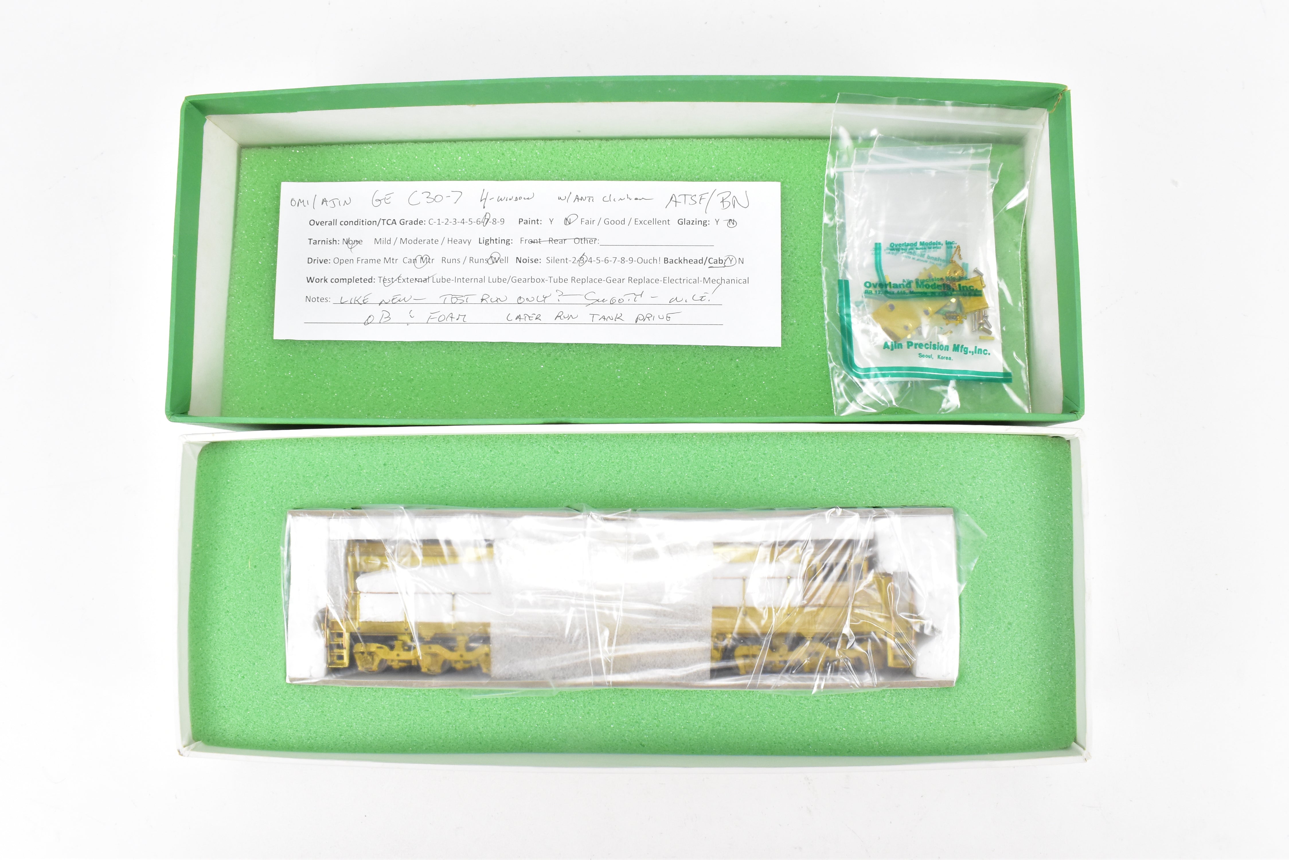 HO Brass OMI GE C30 - 7 Four - Window Cab Locomotive by Overland Models for BN/ATSF