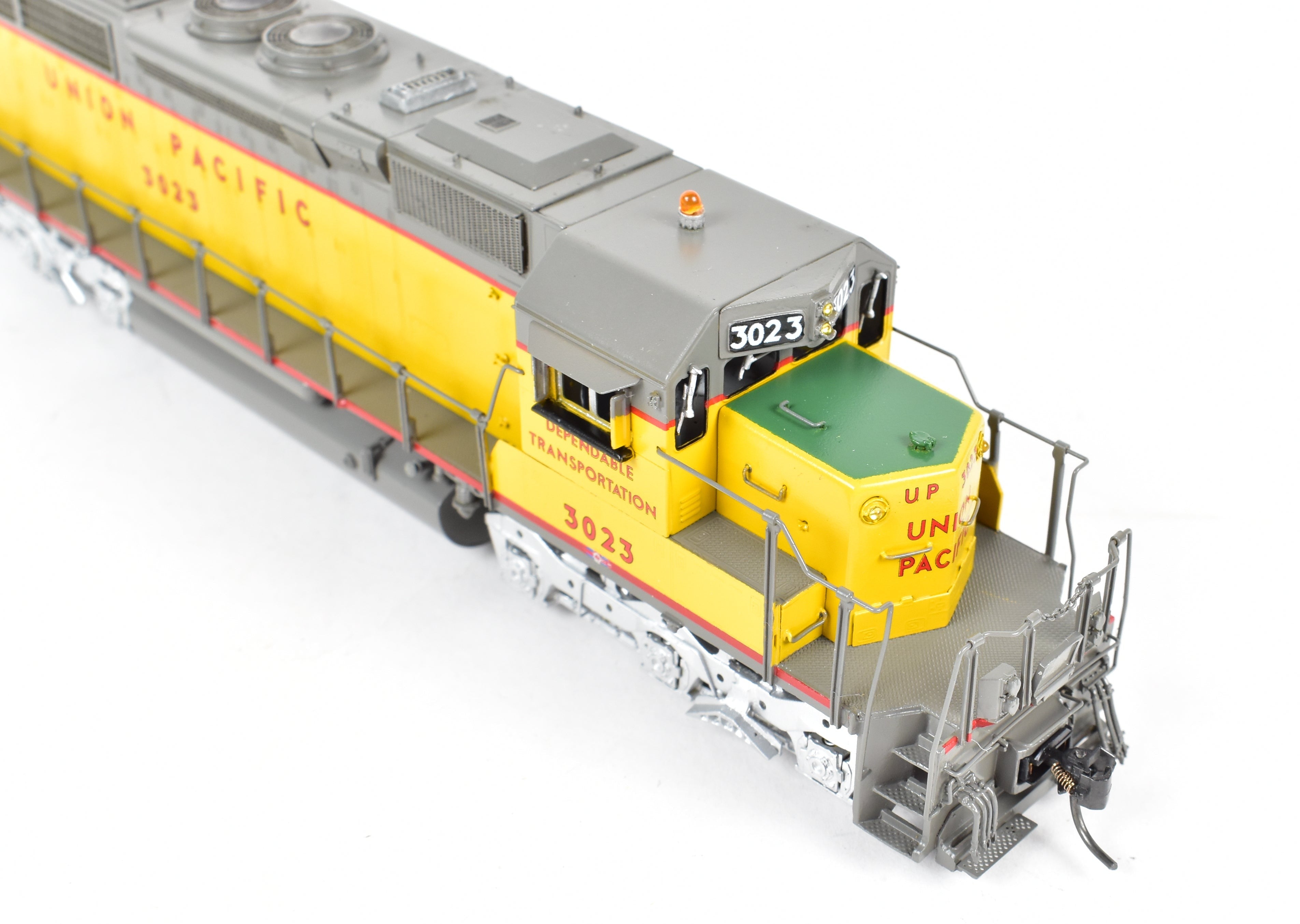 HO Scale Brass UP Union Pacific EMD SD40 Low Hood Custom Painted #3004 by Overland Models