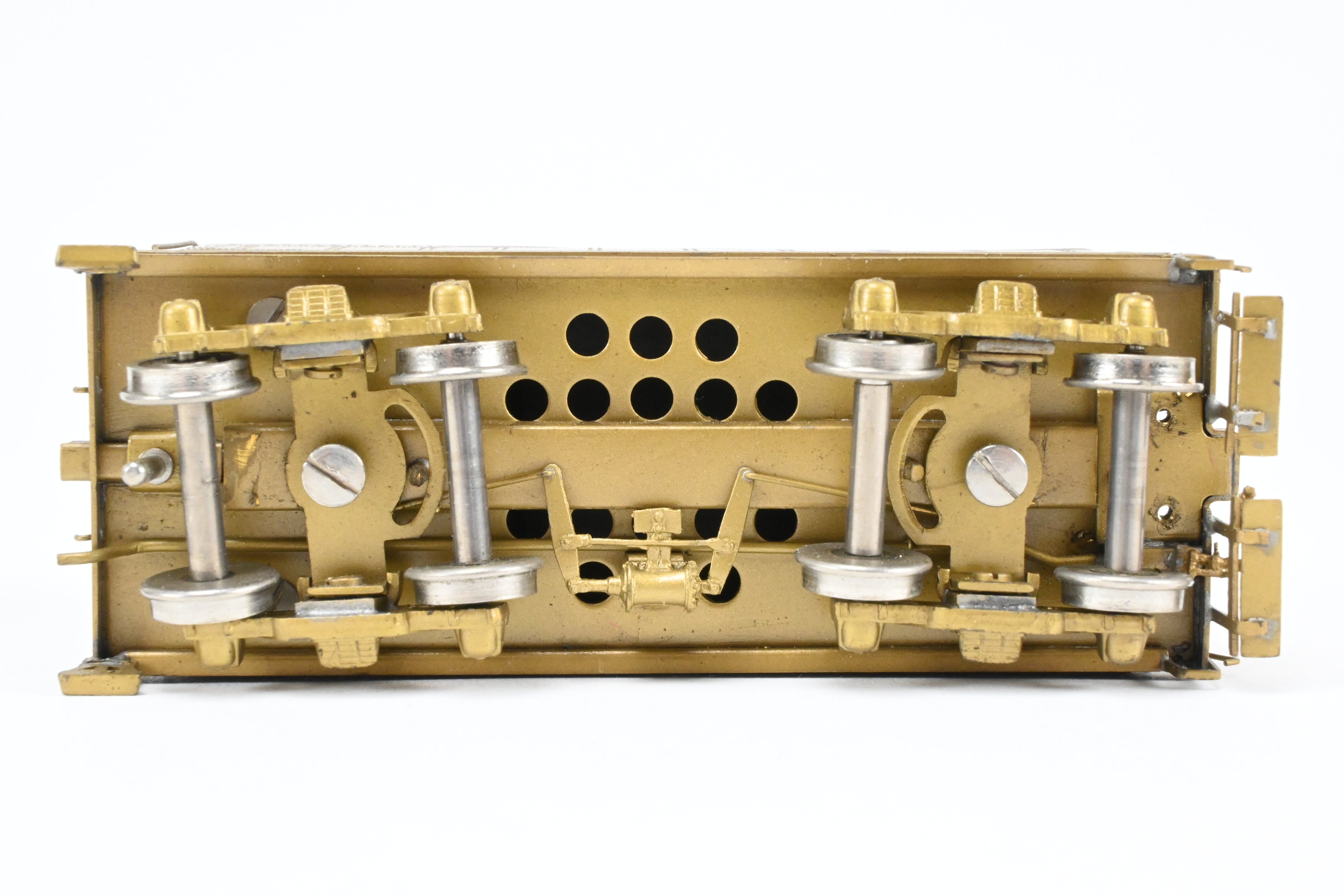 HO Scale Brass Hallmark C&NW - Chicago & North Western R-1 4-6-0 Locomotive Model