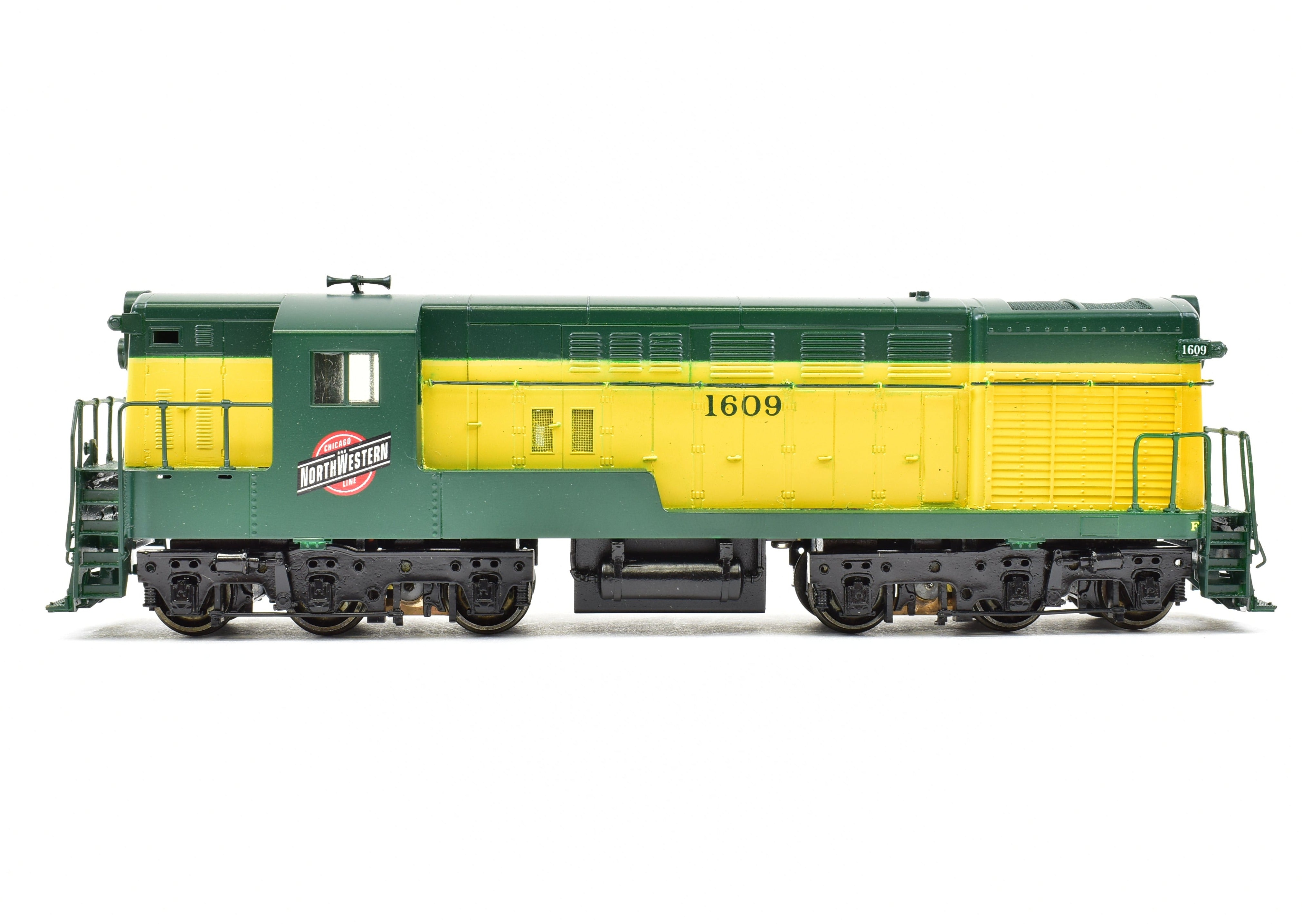 HO Scale Brass Chicago & North Western FM H - 16 - 66 Road Switcher FP #1609