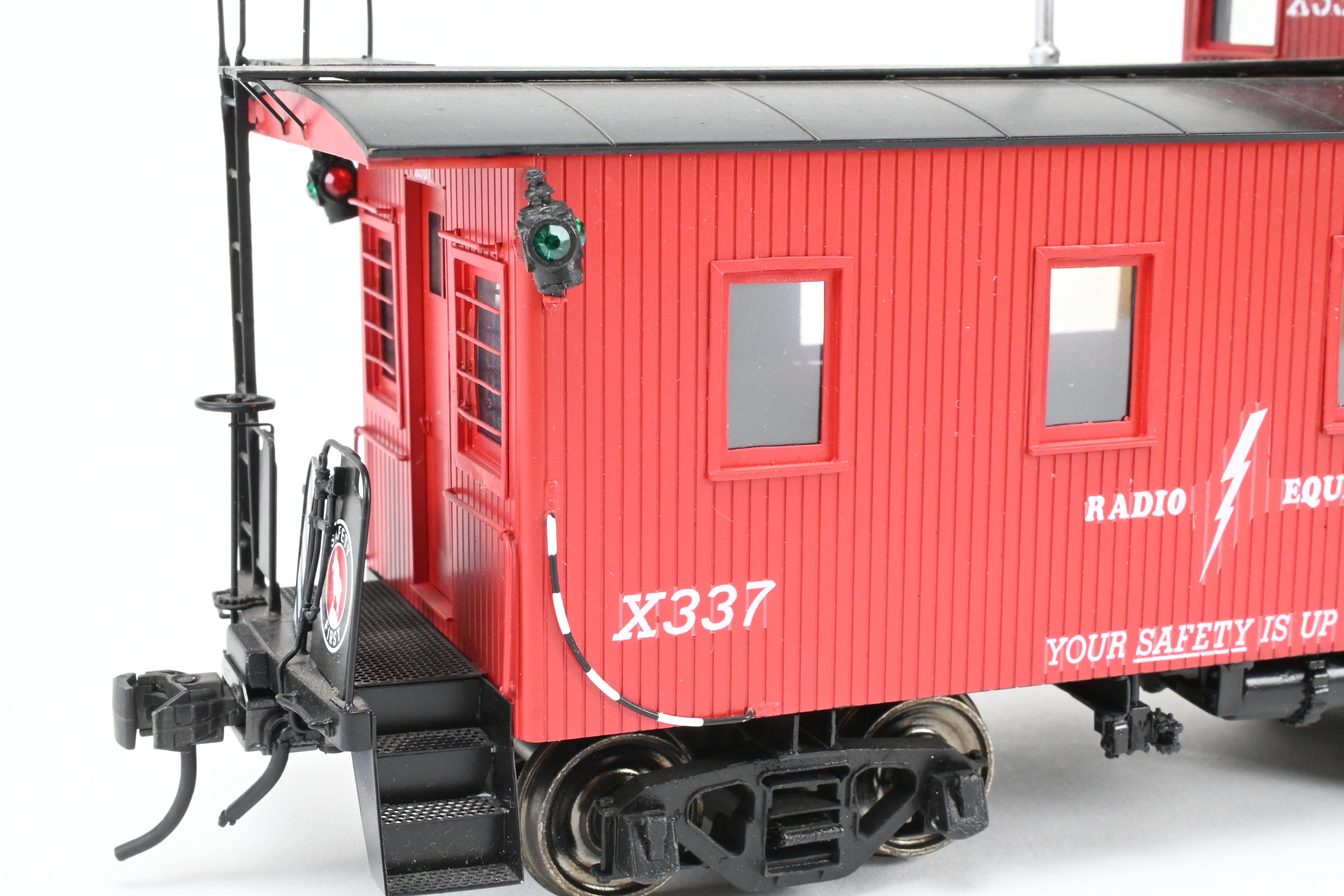 Collectible Great Northern Wood Caboose FP #X337 Collectors Edition Model by Beaver Creek Model Co. in Brass