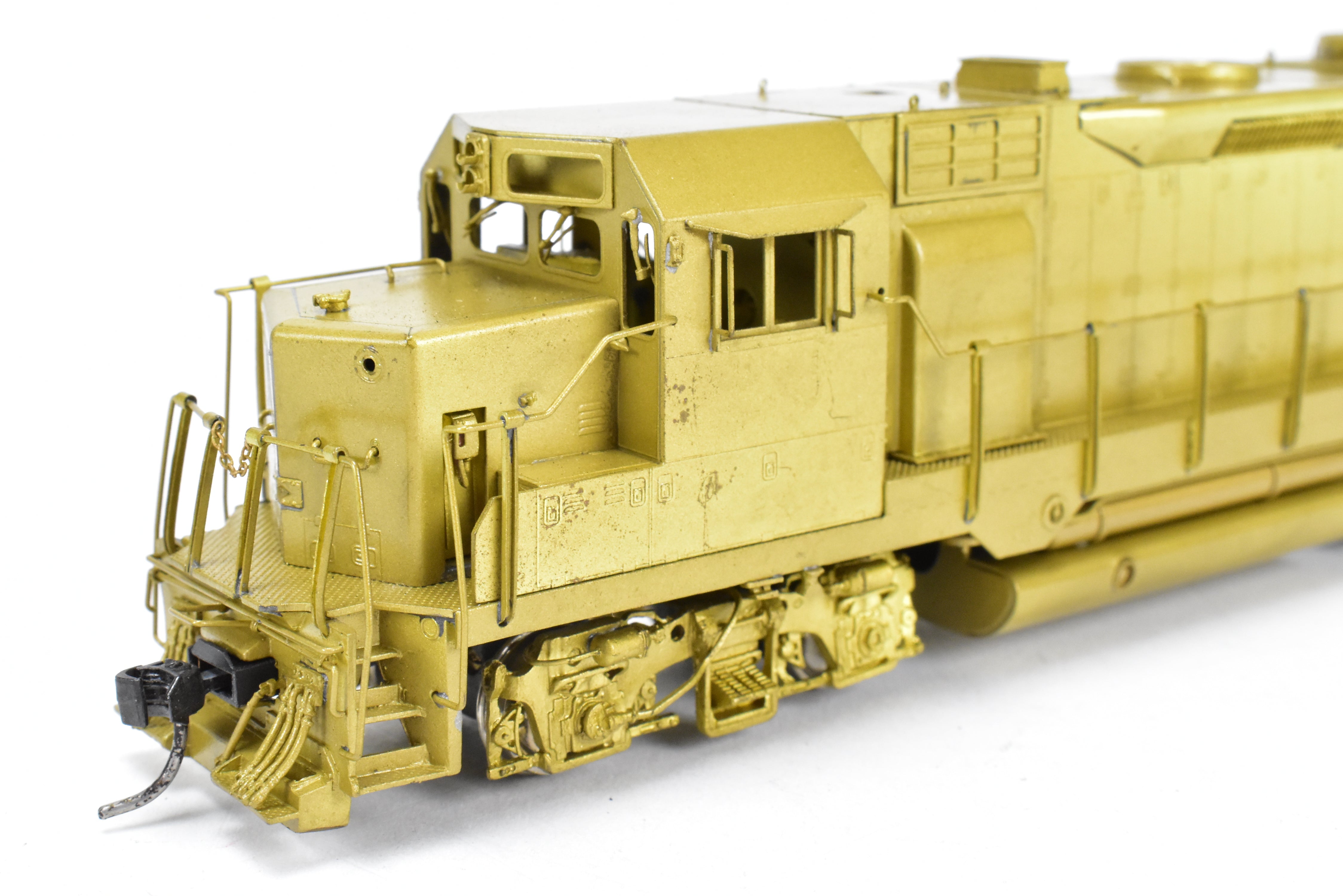 HO Scale Brass Model Train - Overland Models Inc. EMD GP35 Locomotives with Dynamic Brakes and High Headlight for Various Railroad Lines