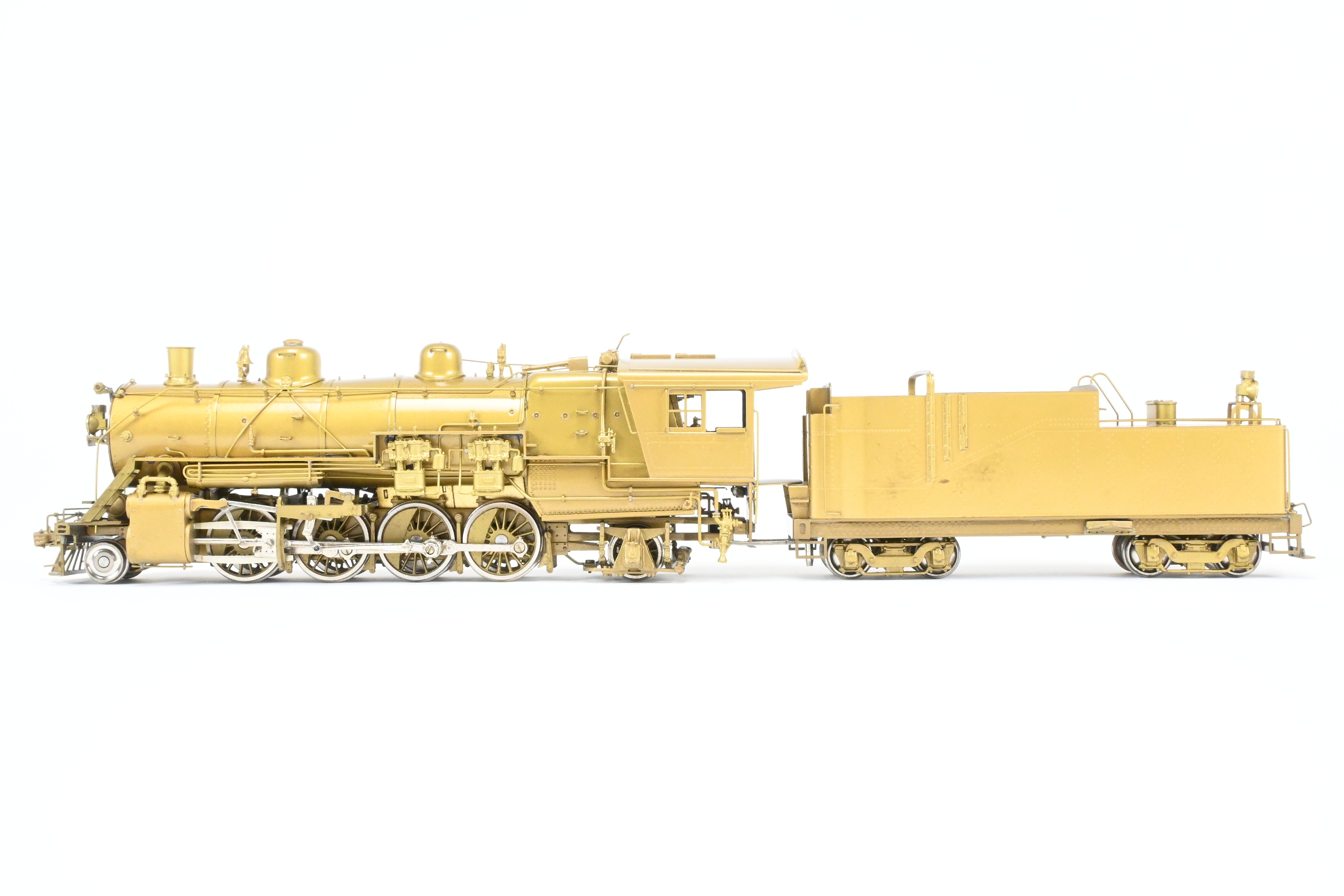 HO Scale Brass PFM SKI Great Northern O - 1 2 - 8 - 2 3000 Series Rectangular Tender Model