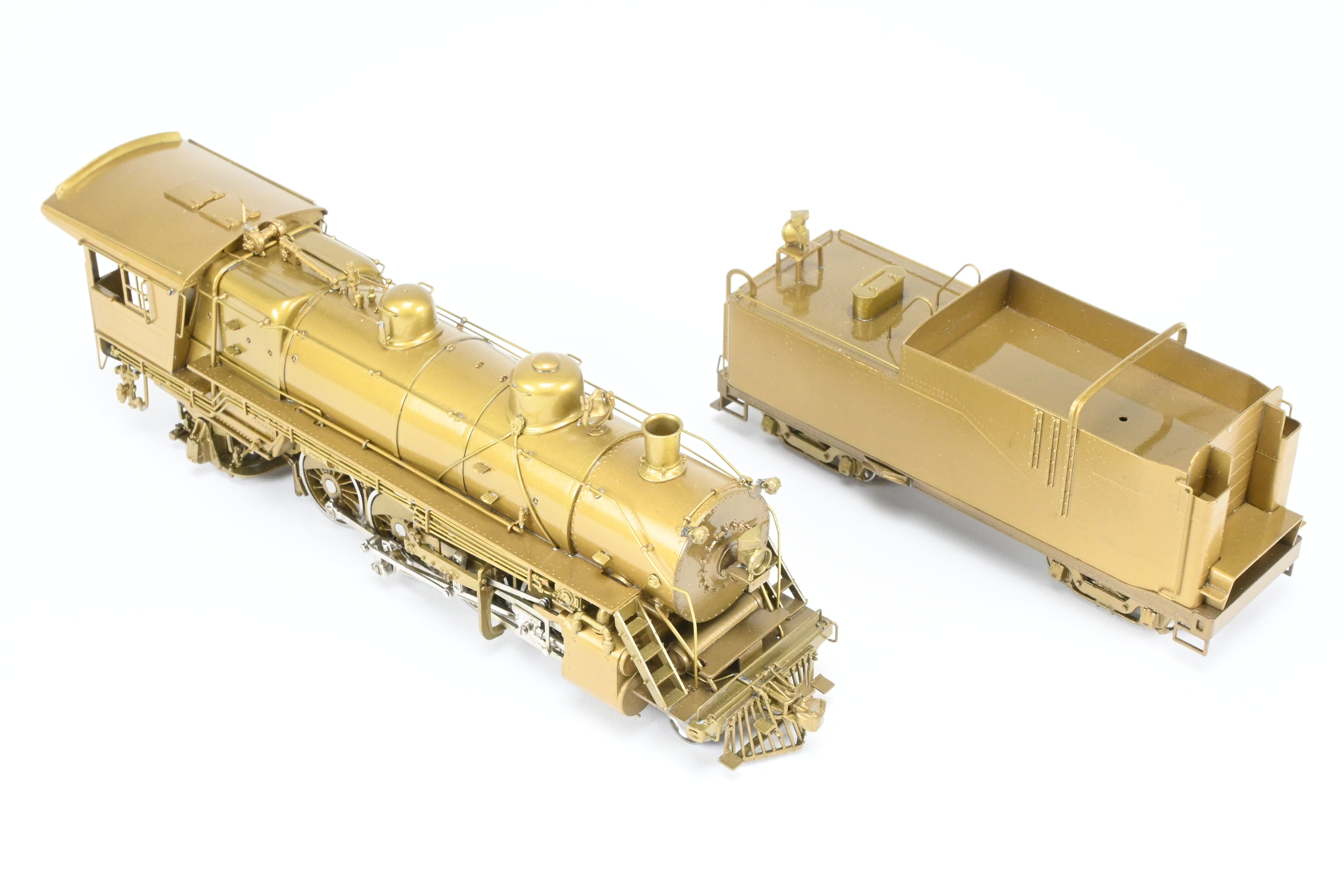 HO Scale Brass PFM SKI Great Northern O - 1 2 - 8 - 2 3000 Series Rectangular Tender Model
