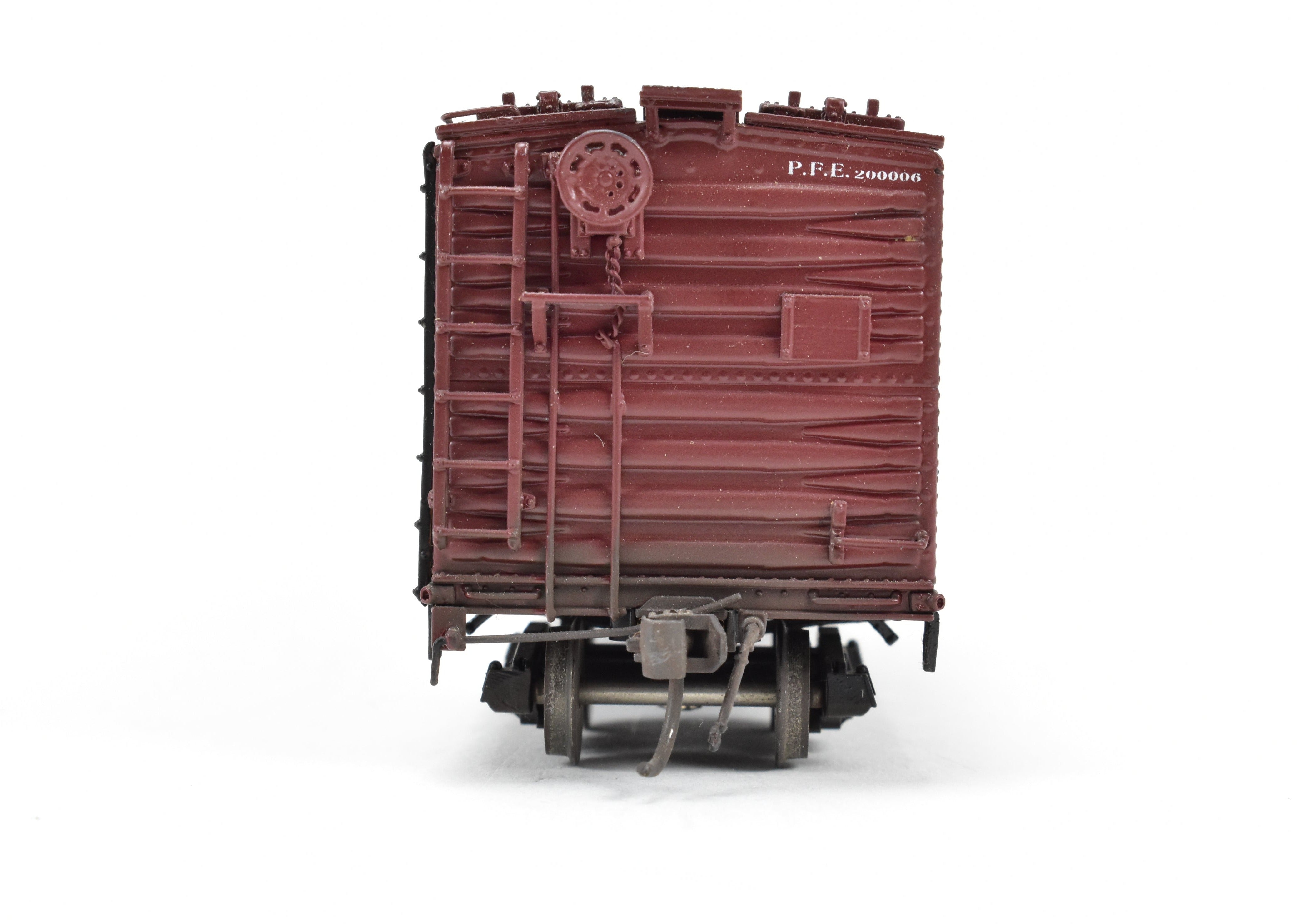 HO Brass Precision Scale Co. 52' R-70-2 Ice Refrigerator Car FP 200006 Weathered