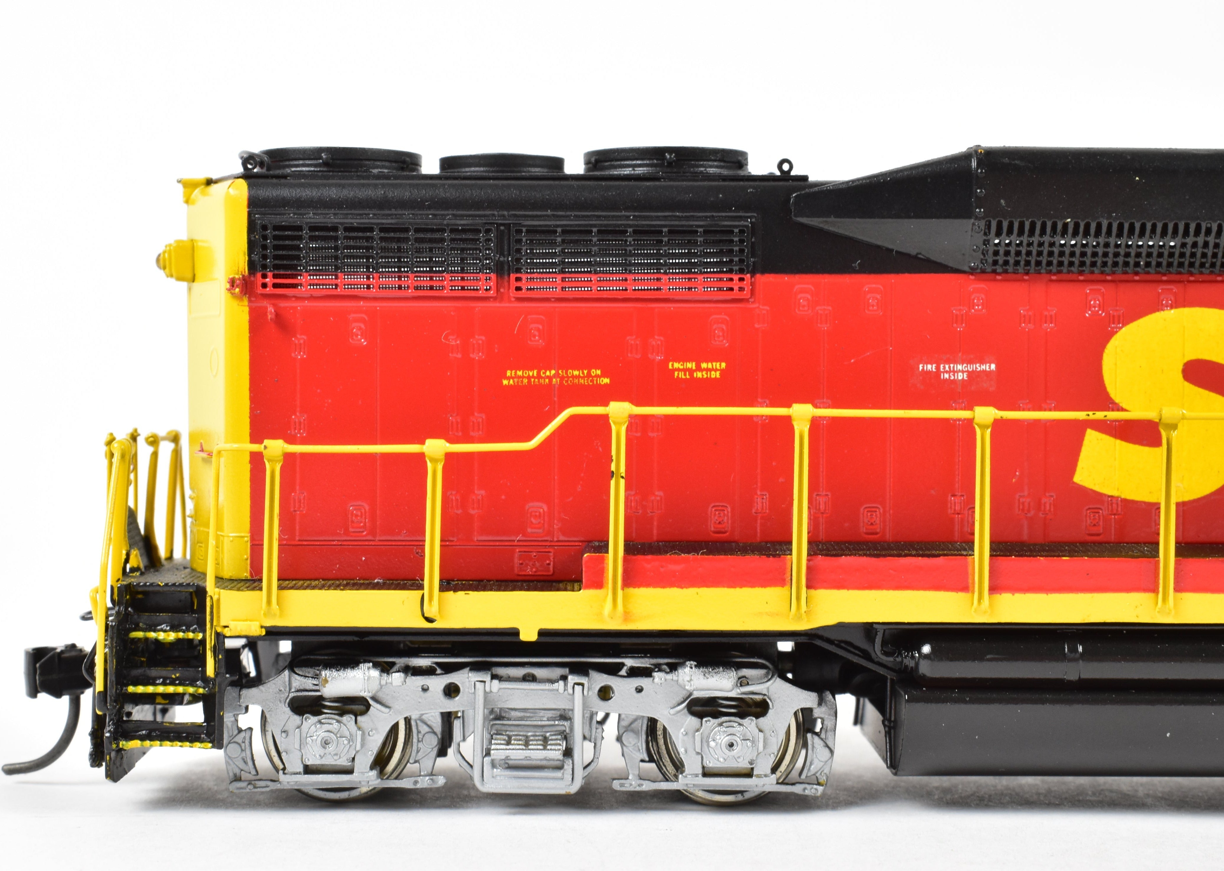 HO Scale Brass Model Train by Overland Models Inc. (OMI) - AT&SF Santa Fe EMD GP30u Rebuild in SPSF Merger Kodachrome Paint Scheme