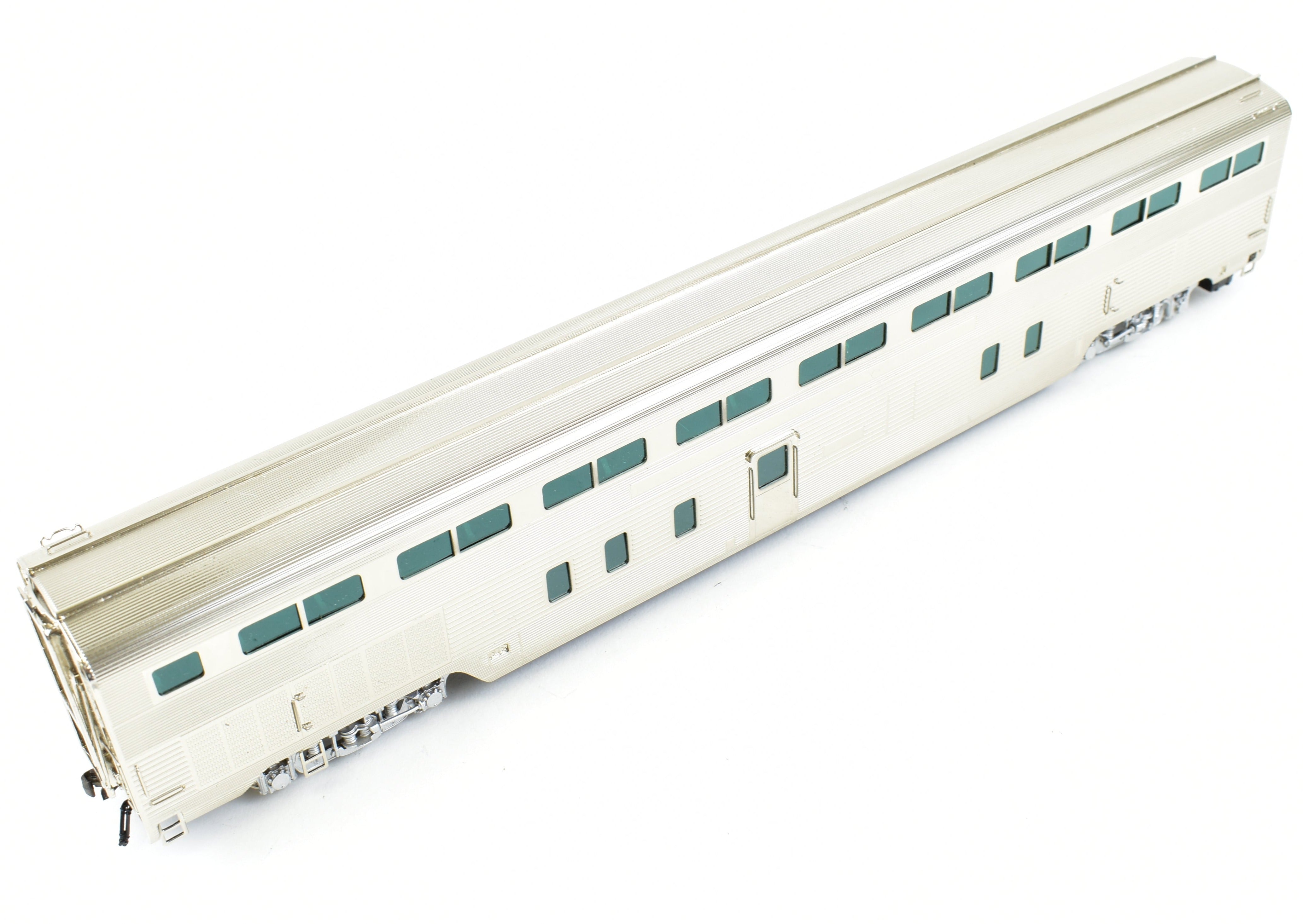 HO Scale Brass Hallmark Models ATSF - Santa Fe High - Level Transition Chair Car of the Super Crown Special Revised Version