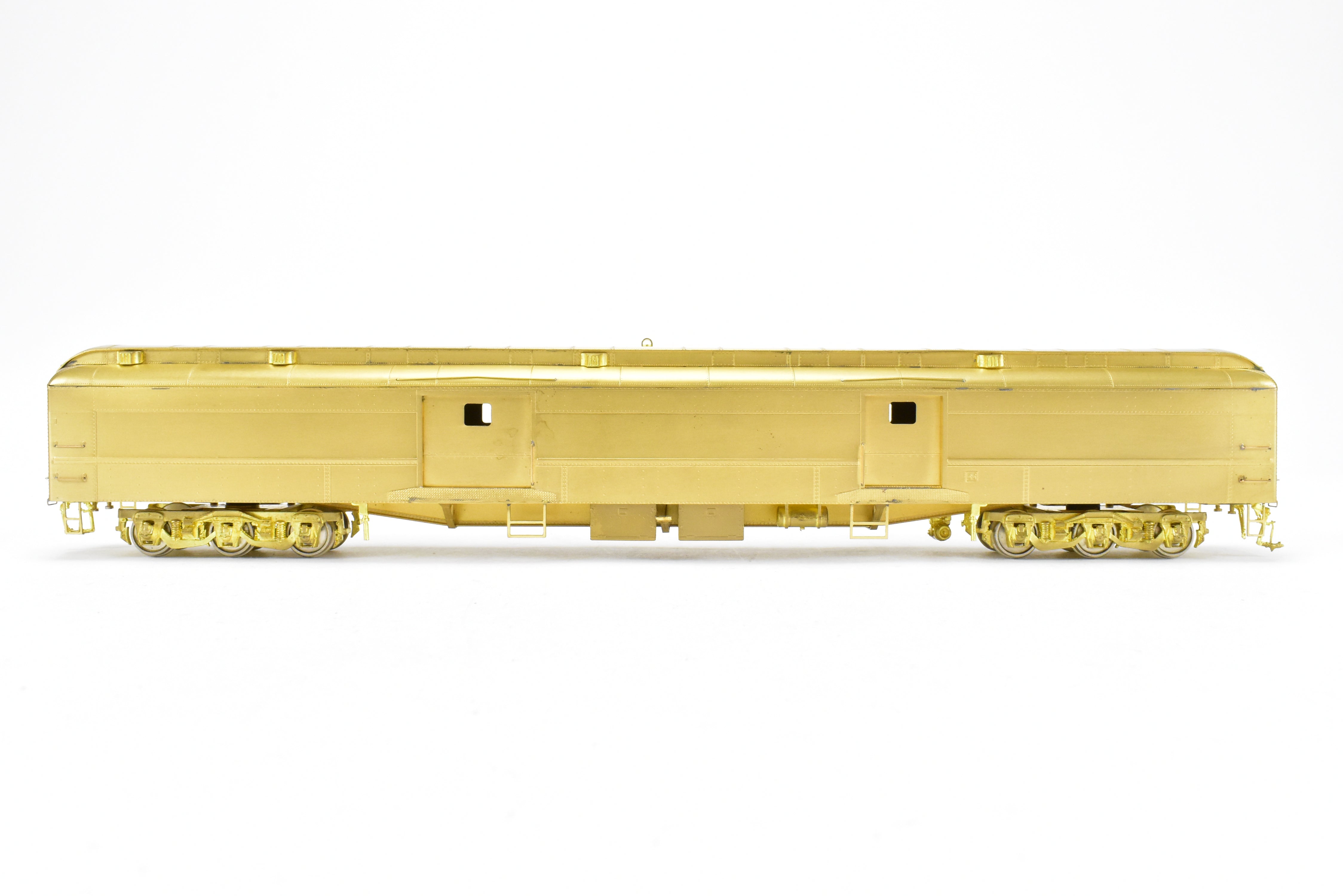 HO Scale Brass Cascade Models GN - Great Northern Modernized Baggage Car with Round Ends and Steel Doors (Numbers #475 - #486)