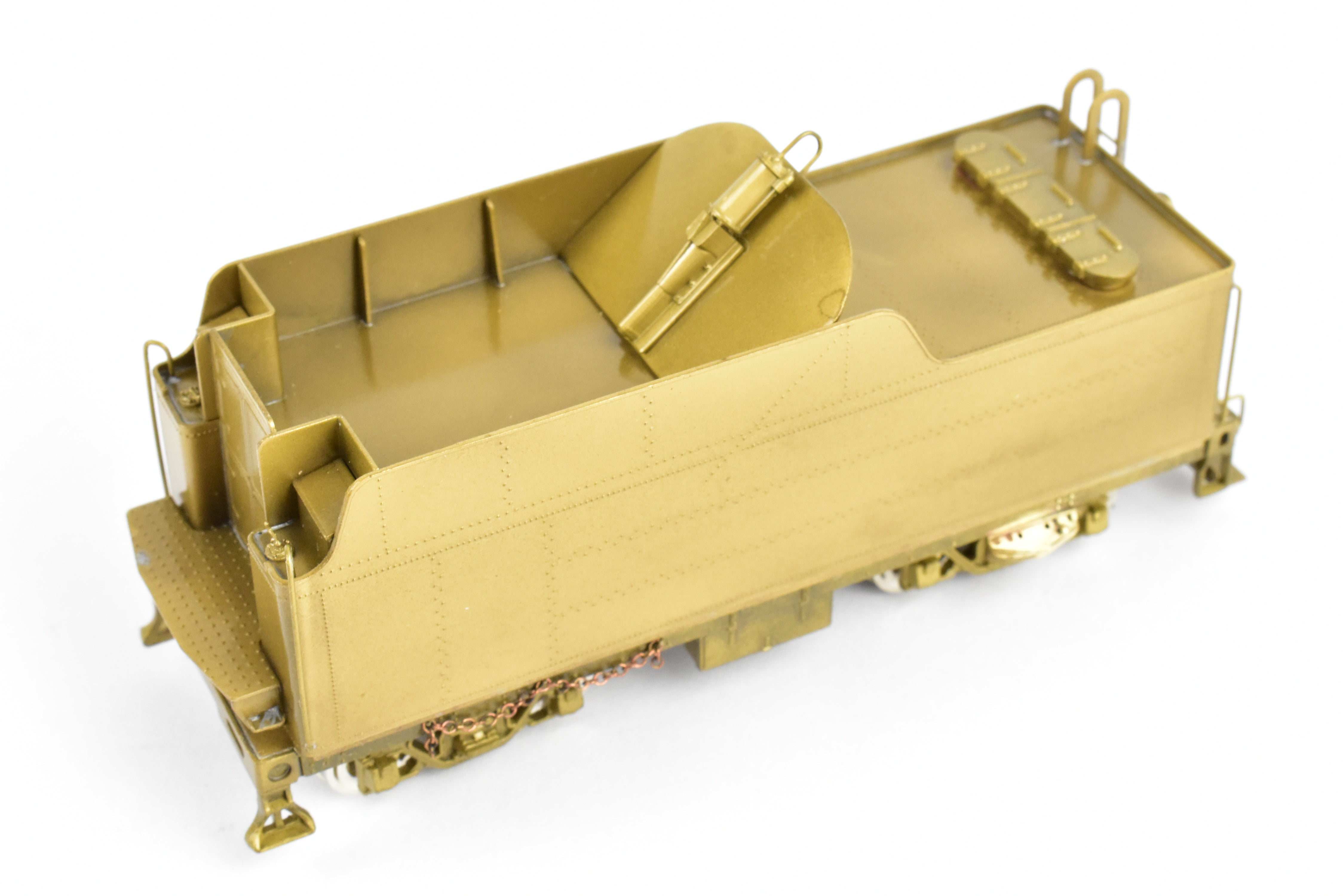 High - Quality HO Scale Brass Pacific Fast Mail (PFM) Model of United States Railway Administration (USRA) 2 - 8 - 2 Light Class Mikado Locomotive from 1977 Run, Sold As - Is