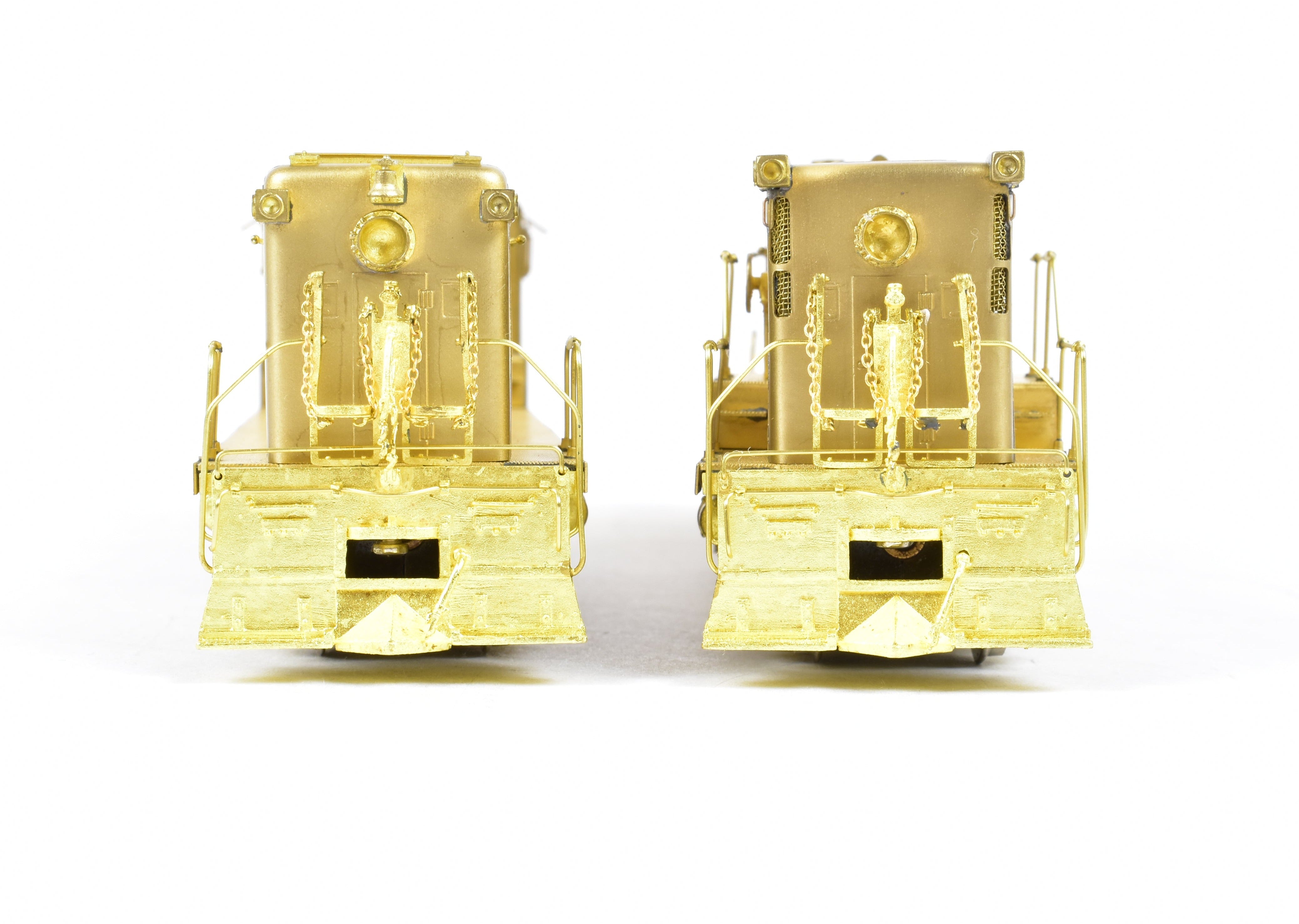 HO Scale Brass Hallmark Collectible Models - Southern Pacific Baldwin Locomotive Works AS - 616 A/B Locomotive Set