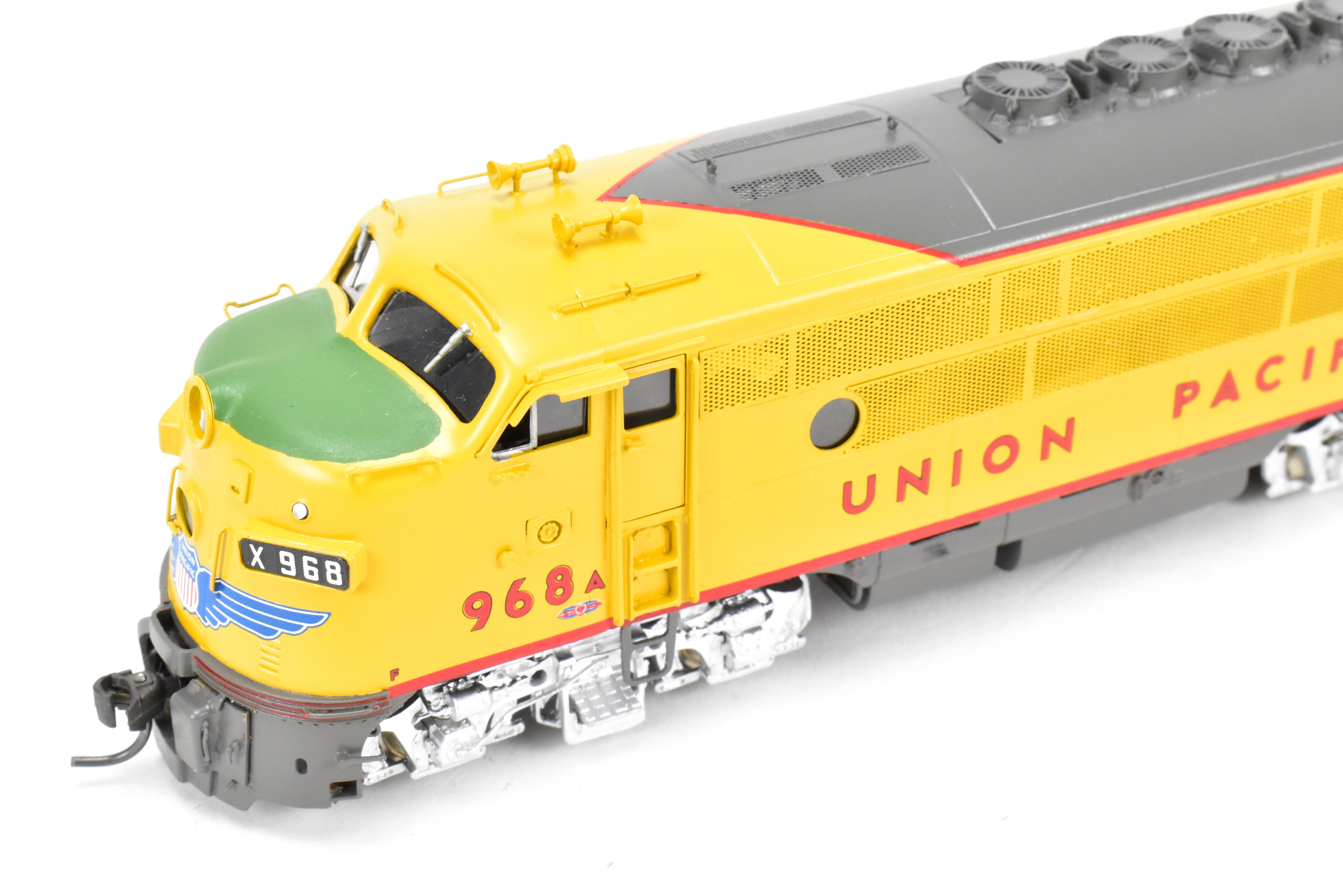 HO Scale Brass OMI Union Pacific EMD F-3 PH II A/B/B Powered Set