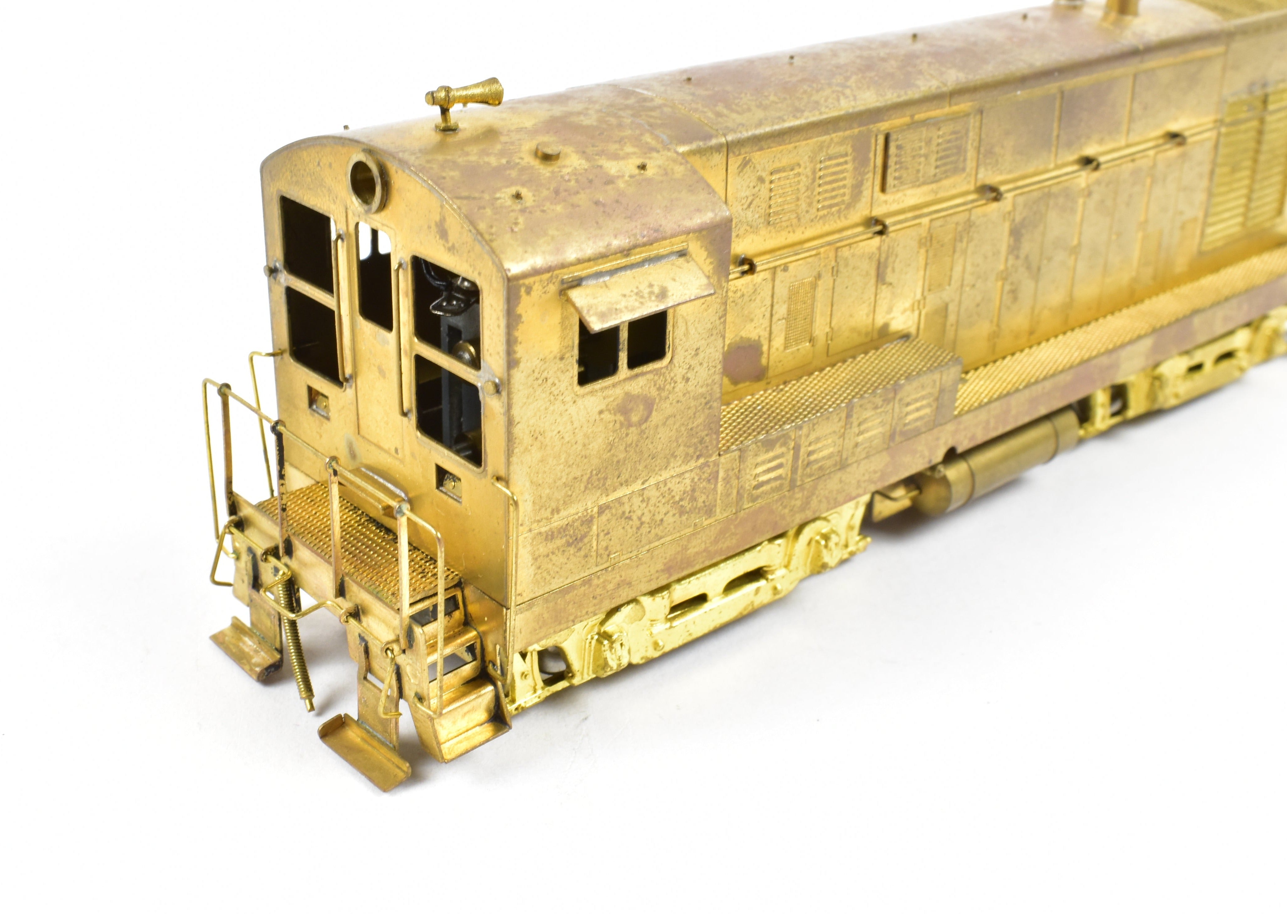 HO Scale Brass Hallmark Model Trains of NKP - Nickel Plate Road and Various Roads Featuring Fairbanks Morse FM H - 12 - 44