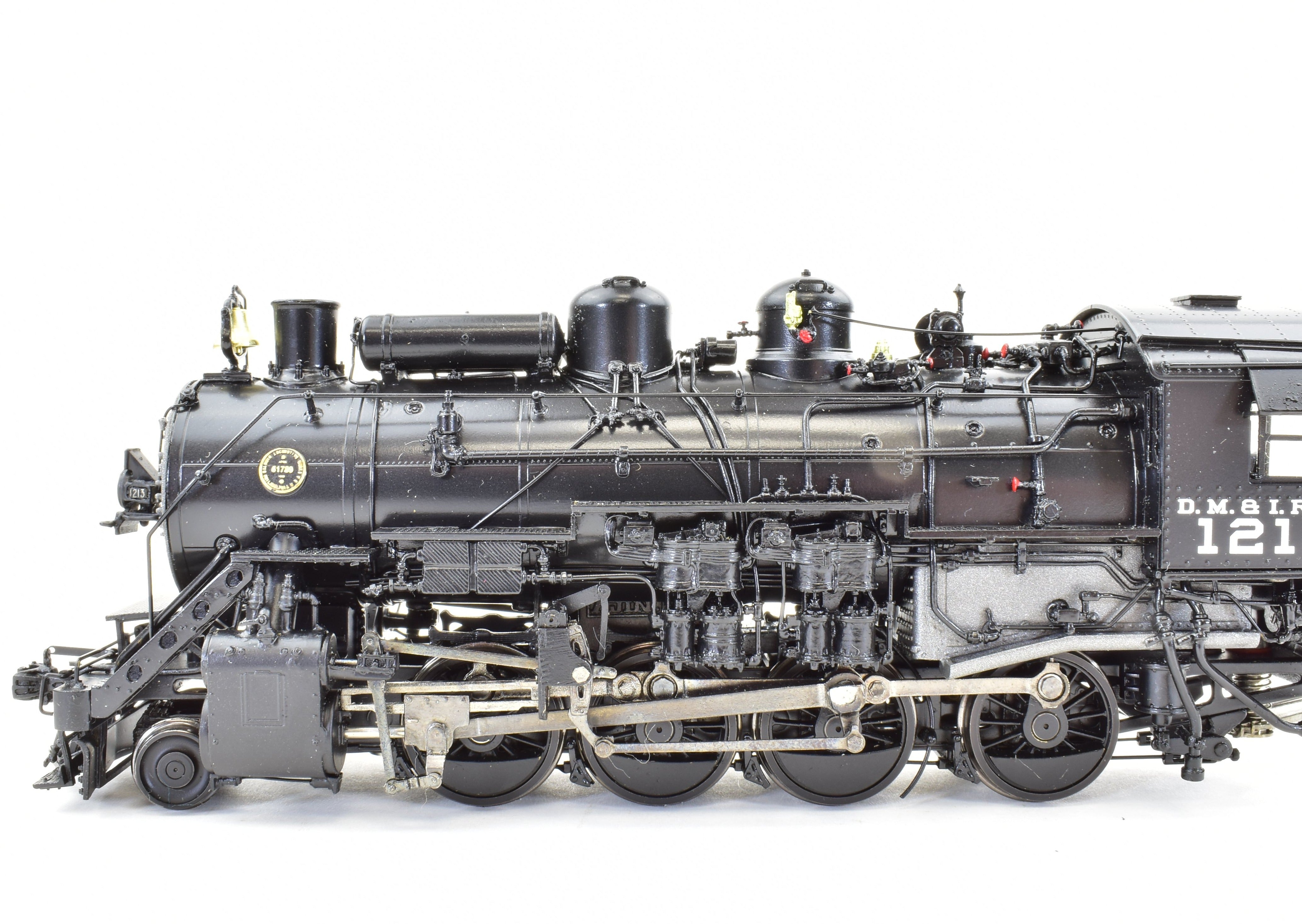 High - Quality HO Scale Brass Precision Scale Co. DM&IR 2 - 8 - 0 Late Version Factory - Painted Model Train #1213 by Precision Scale Co.