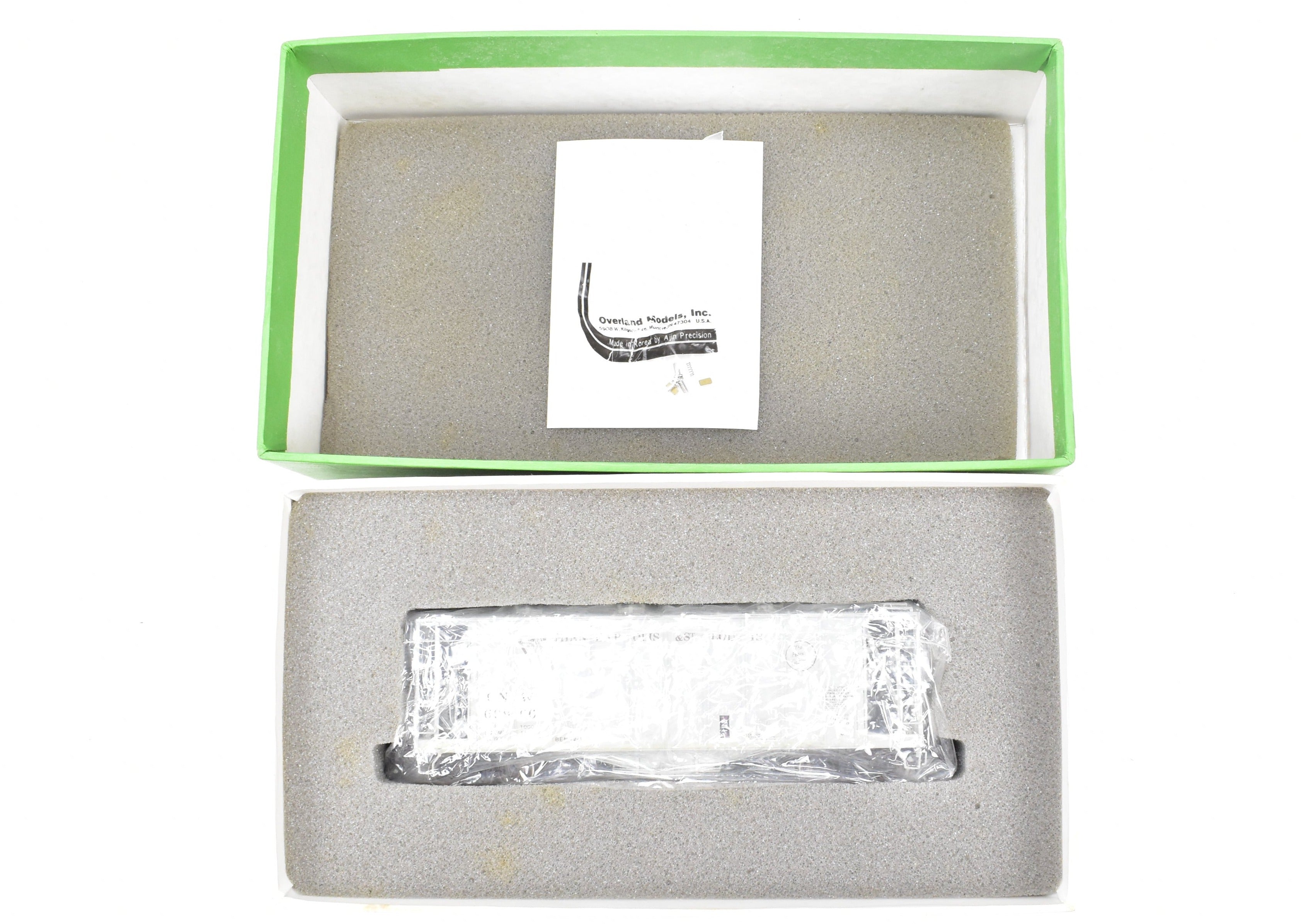 HO Brass OMI Airslide Covered Hopper - M&StL with C&NW Patch CP 69906