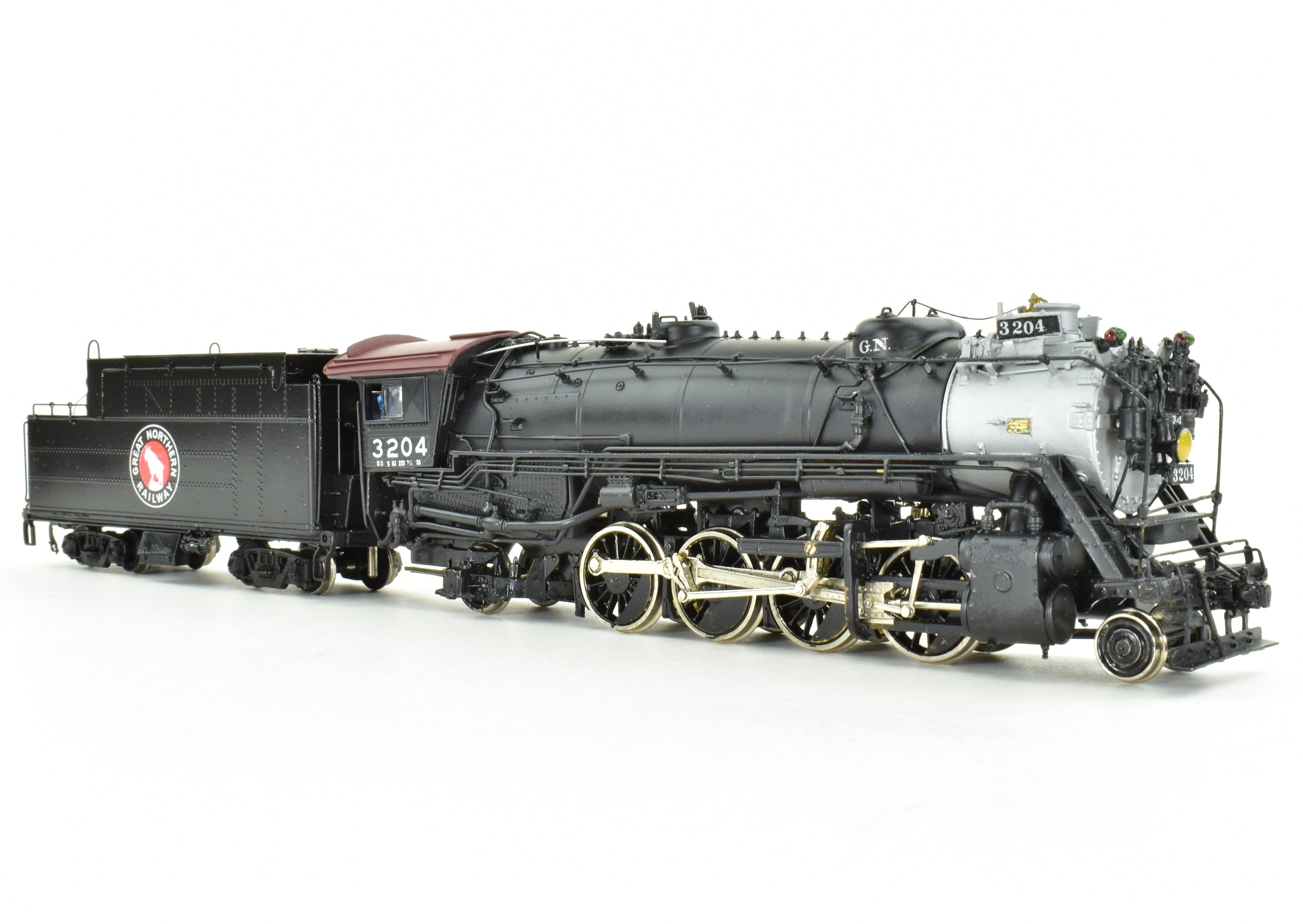 HO Scale Brass OMI - Overland Models GN - Great Northern O - 3 USRA Heavy 2 - 8 - 2 Custom Painted Model Train in ReBoxx Packaging