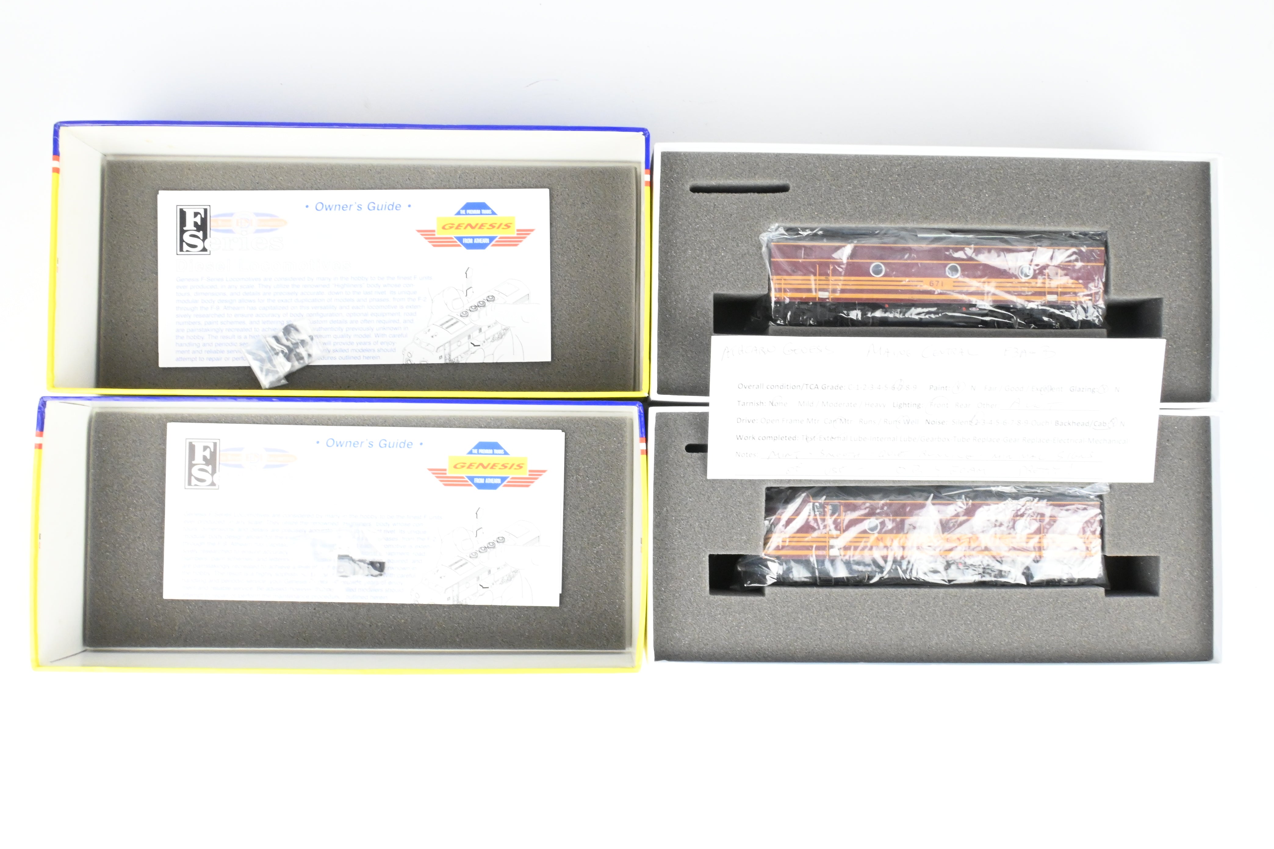 Athearn Genesis B&M Boston & Maine EMD F3-A/B Phase II Mint Passenger Set
