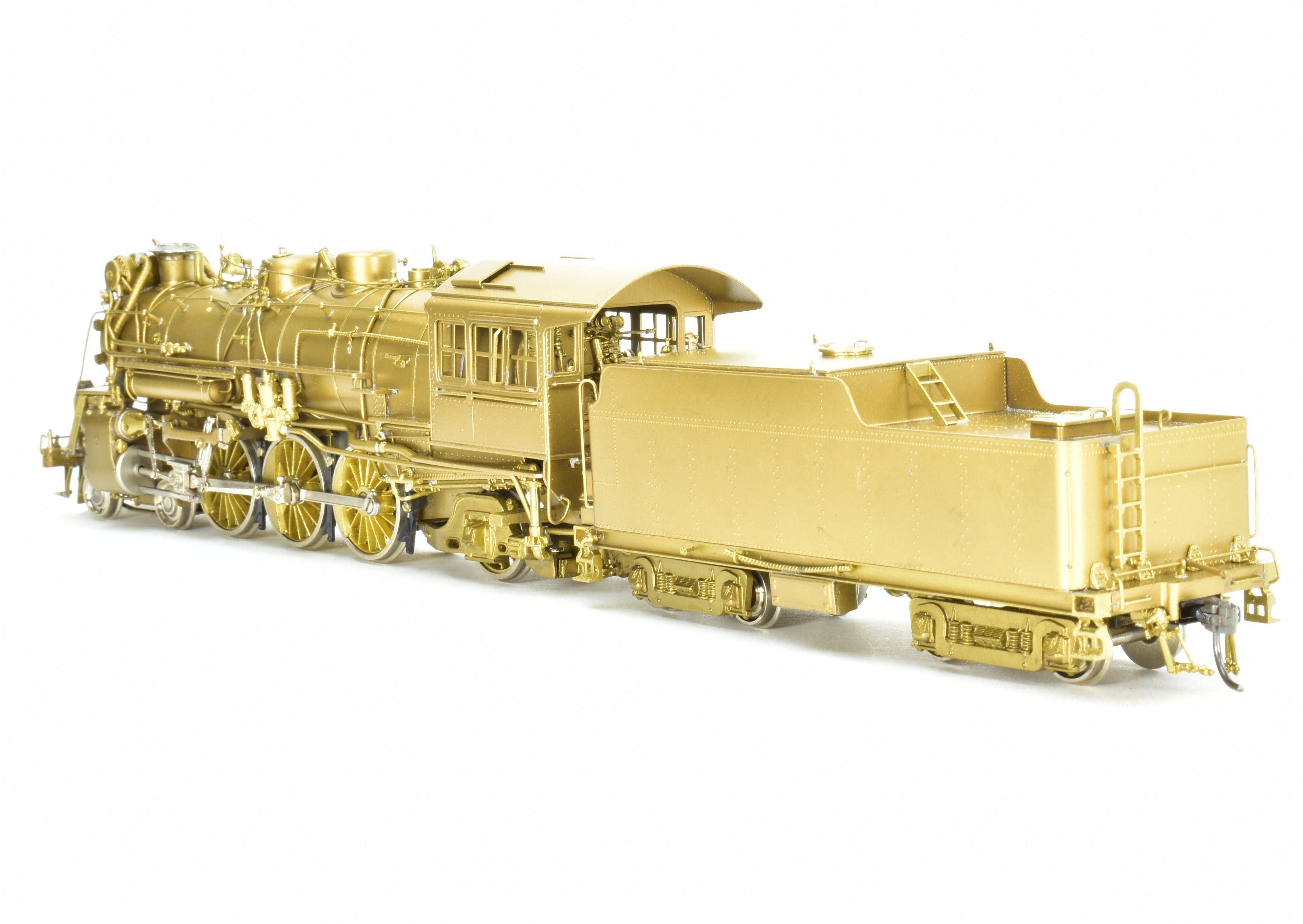 HO Scale Brass Hallmark Models Texas & Pacific 4-6-2 700 P-1-b Steam Locomotive Model