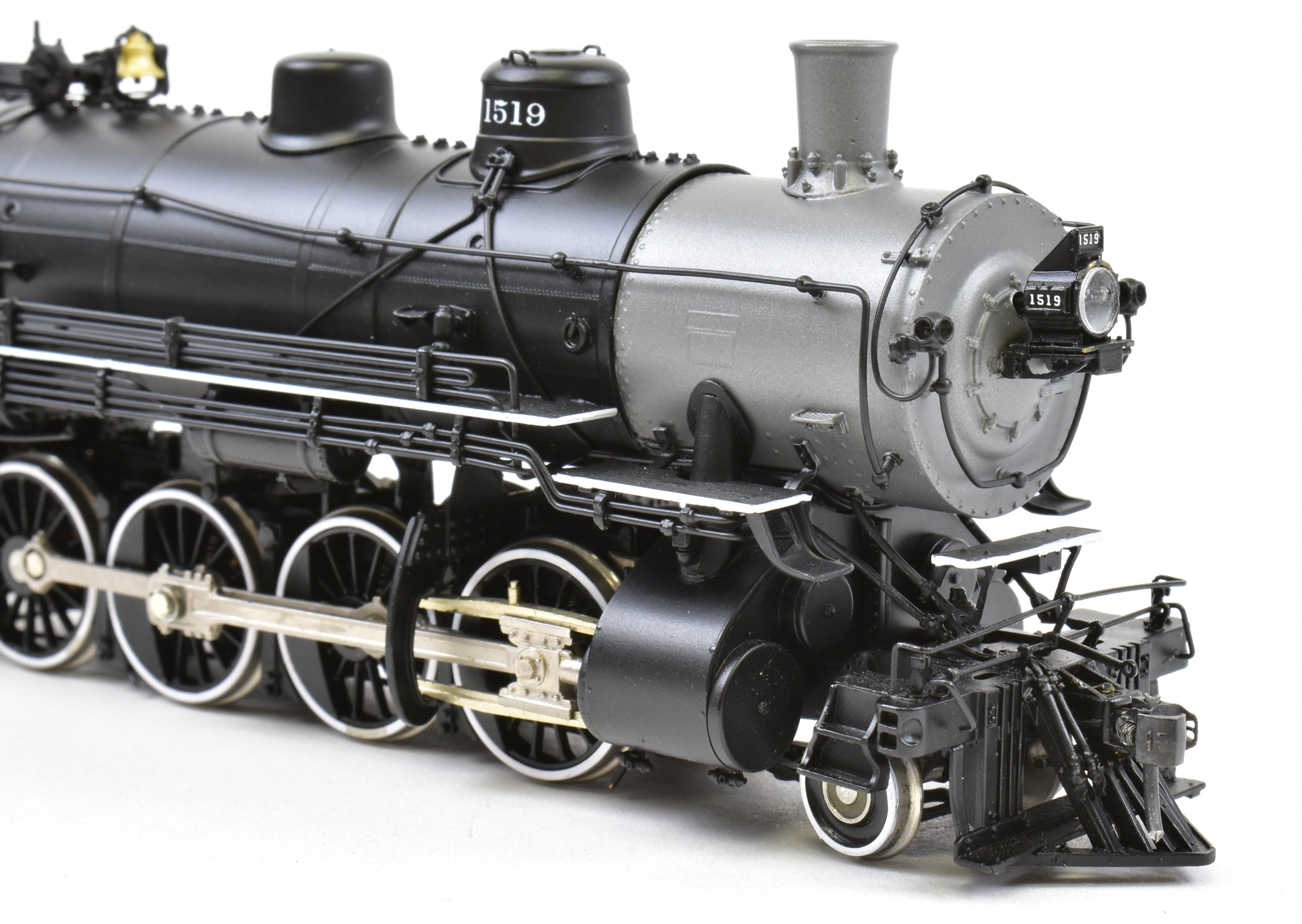 HO Scale Brass Northern Pacific Class W 2-8-2 Version 1A Painted Locomotive No. 1519 by W&R