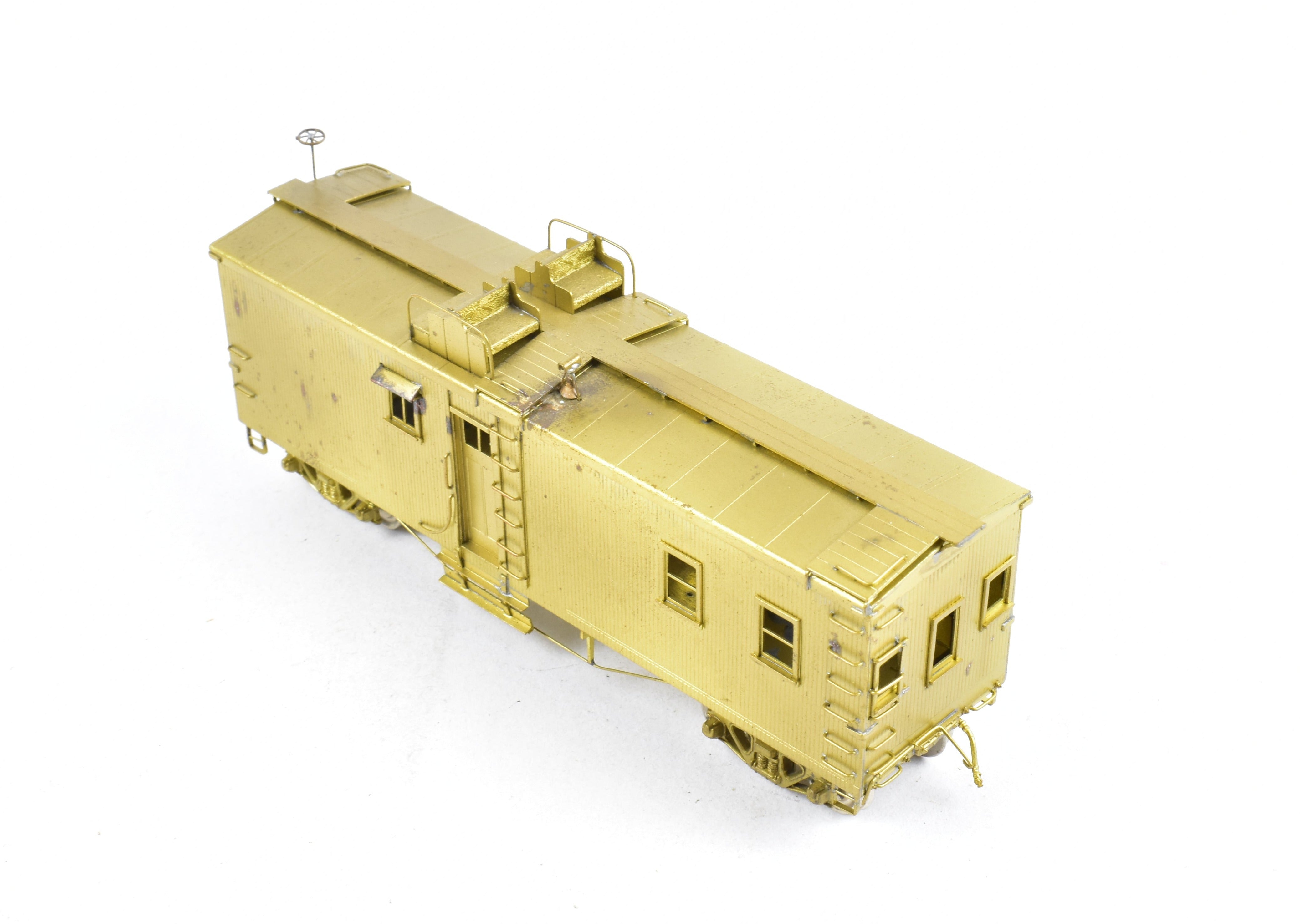 1987 HO Brass ATSF - Santa Fe Caboose with Open - Air Seats by Key Imports