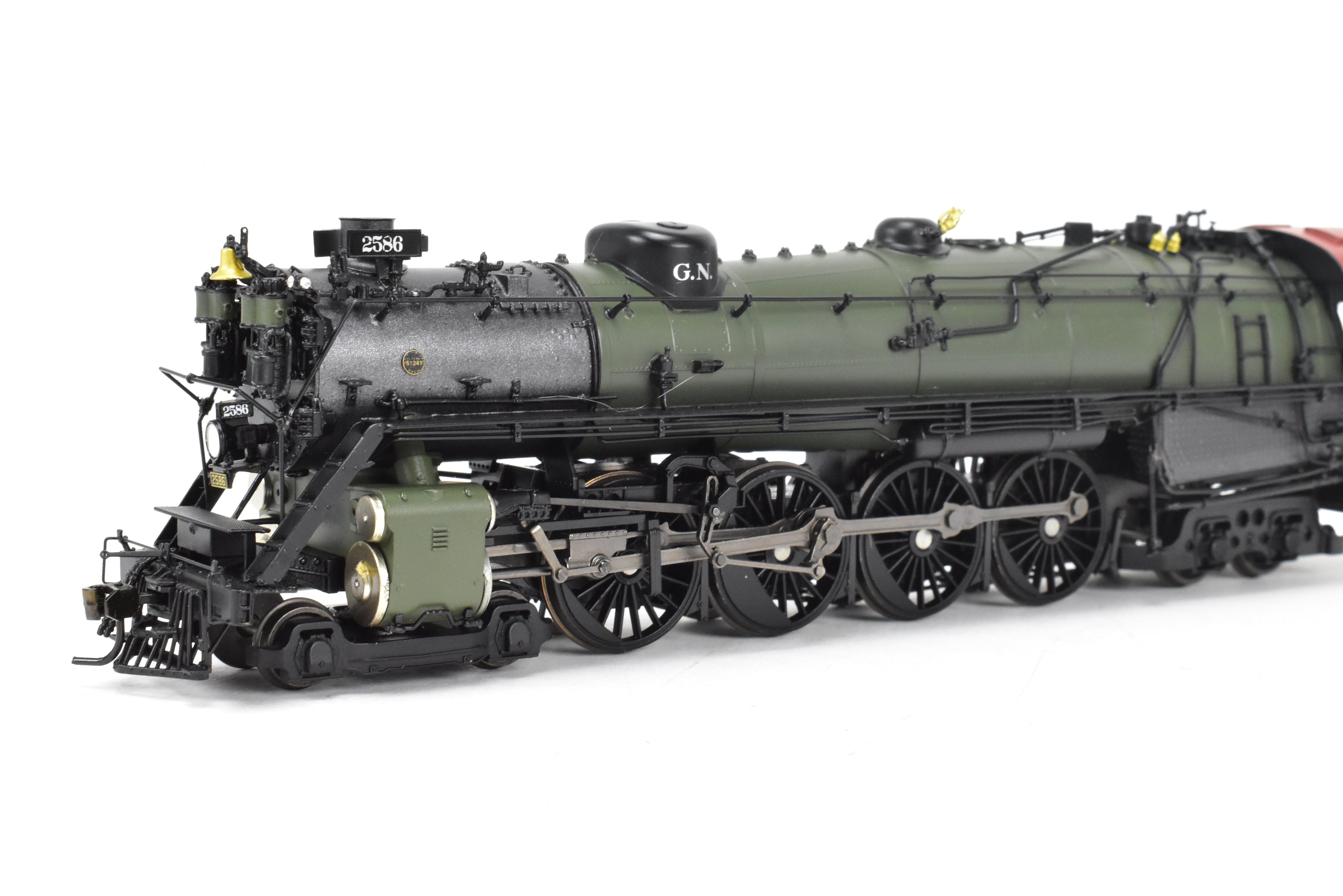 HO Scale Brass Hybrid BLI Great Northern S - 2 4 - 8 - 4 FP 2586 with DCC and Sound