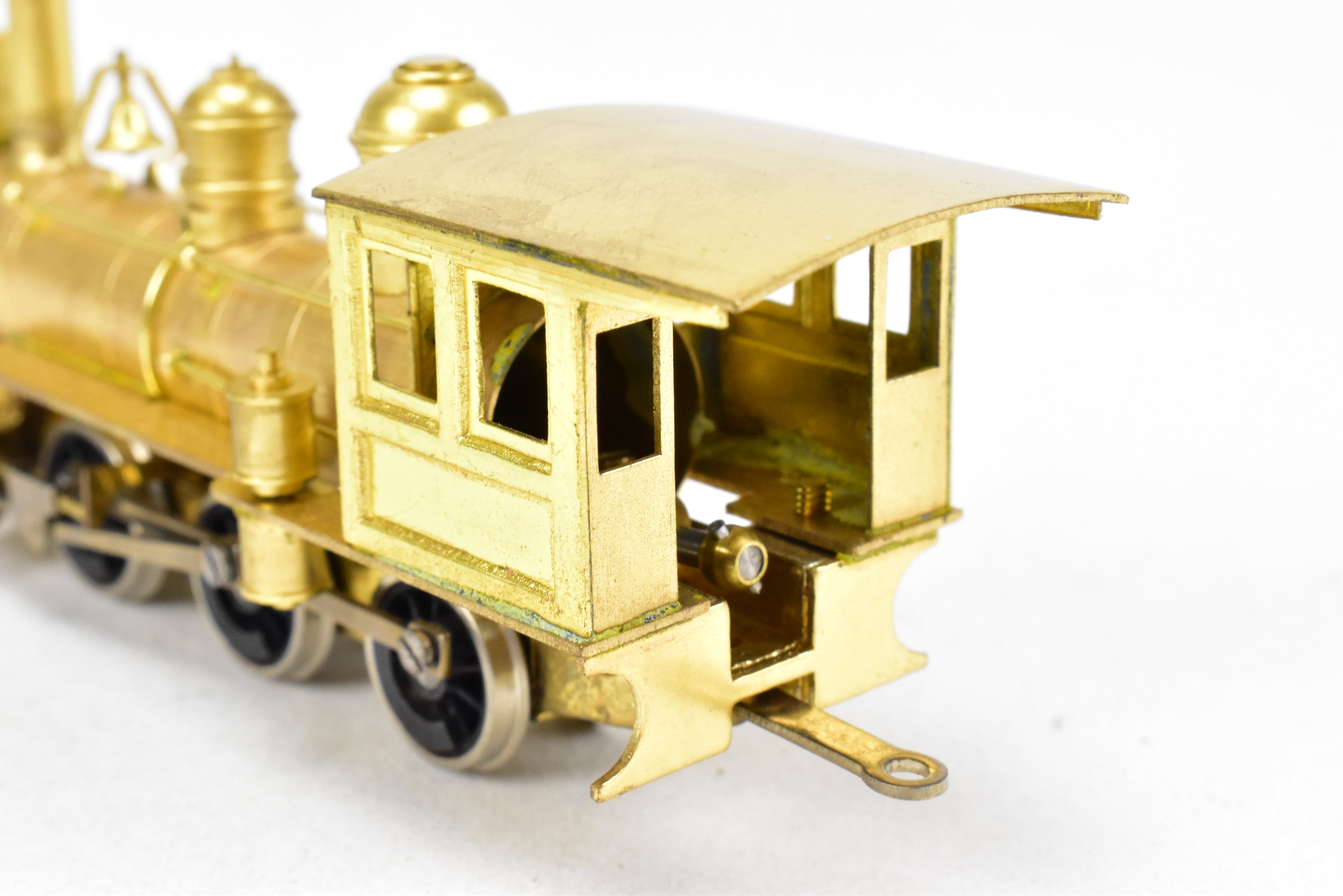 HOn3 Scale Brass Model Train - Far East Distributors Mogul 2-6-0 Steam Locomotive from Circa 1910 in Spartan Series
