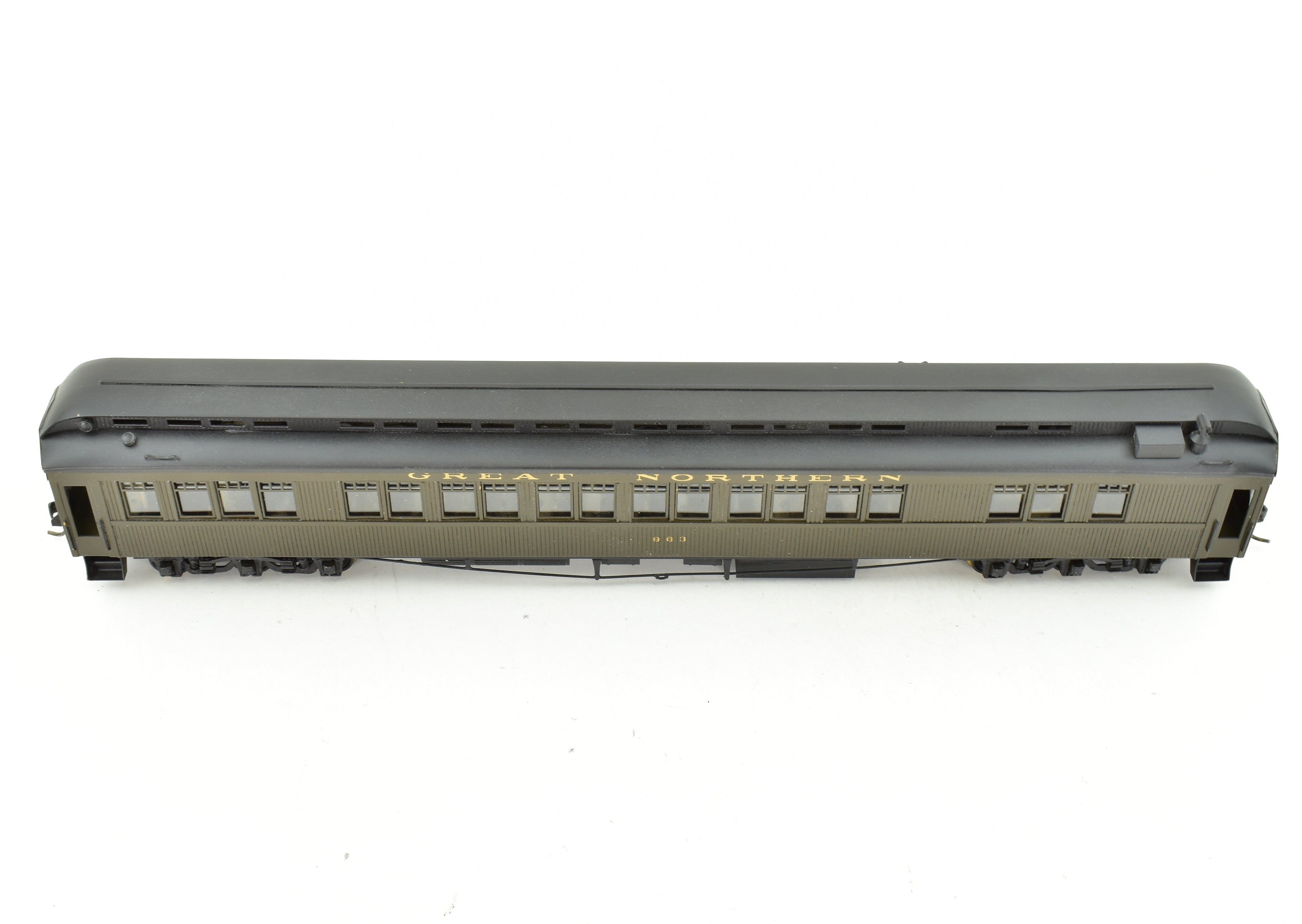 HO Scale Brass PFM Van Hobbies Canadian Pacific Railway Kettle Valley Wood Passenger Sleeper Model with Painted GN Finish and No Original Box