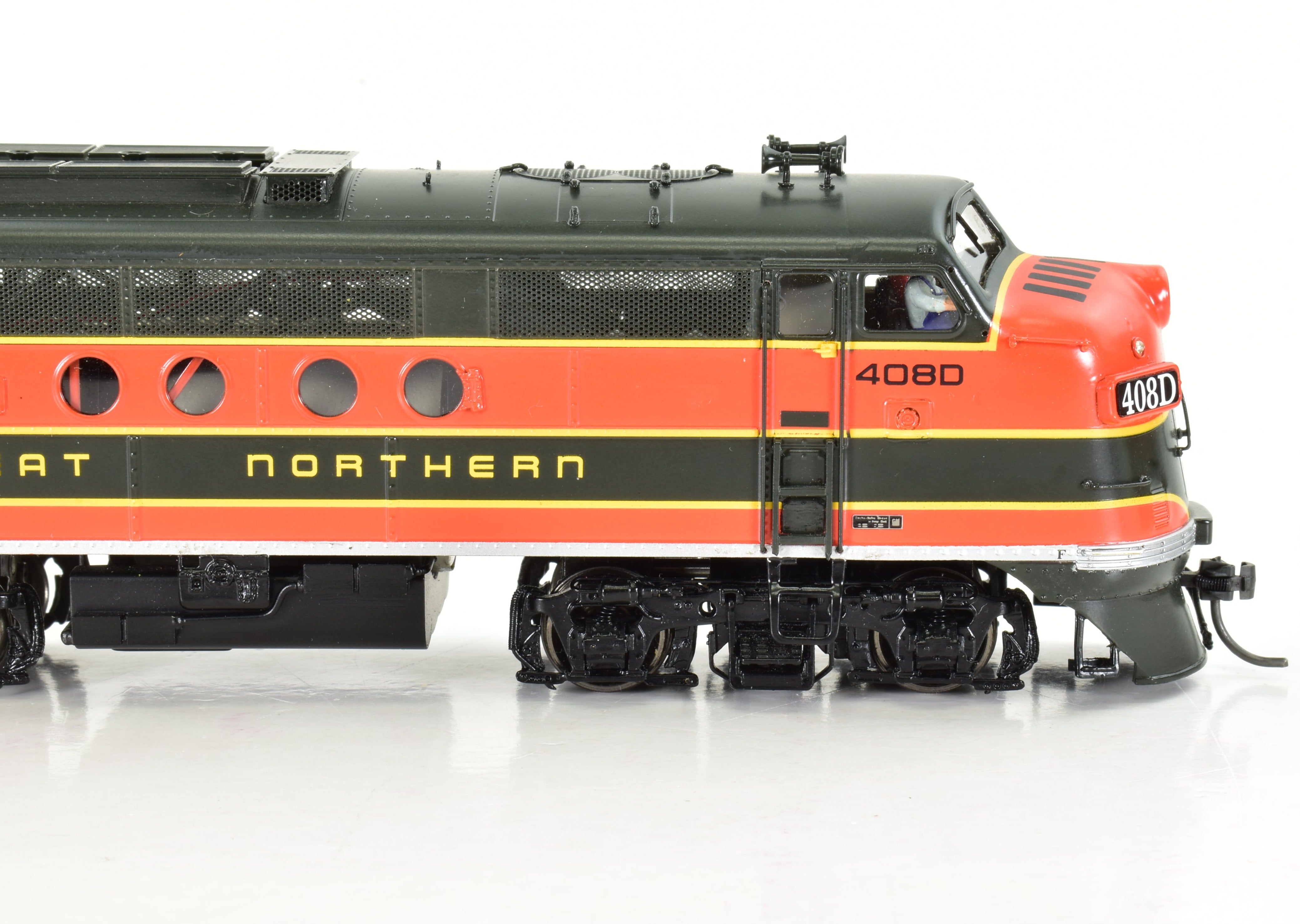 HO Scale Brass Division Point (DVP) Great Northern EMC FTA/B Set with Factory Painting and High - Quality Details