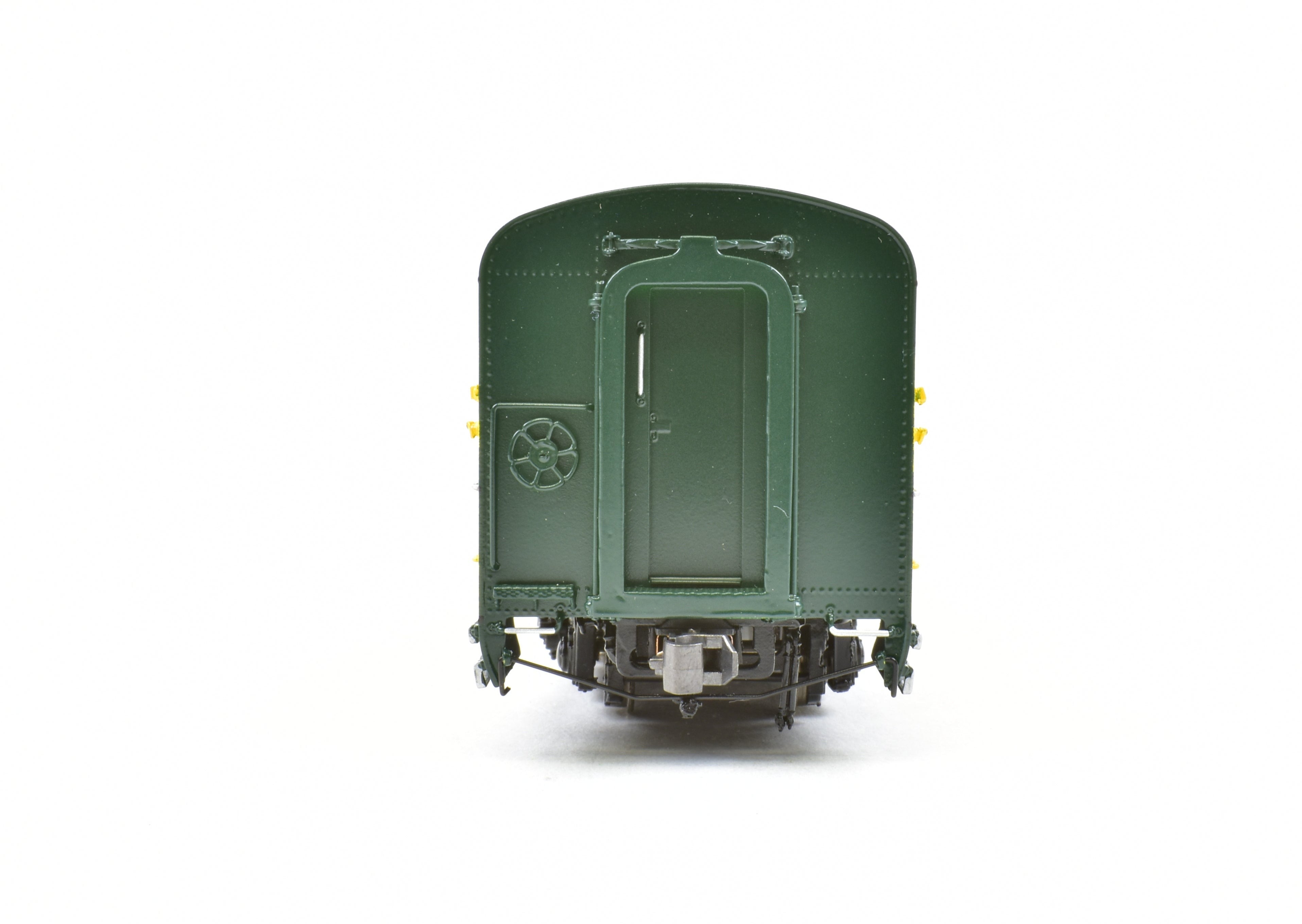 HO Scale Brass C&NW Chicago and North Western 400 Baggage 15' Mail RPO Car #8202
