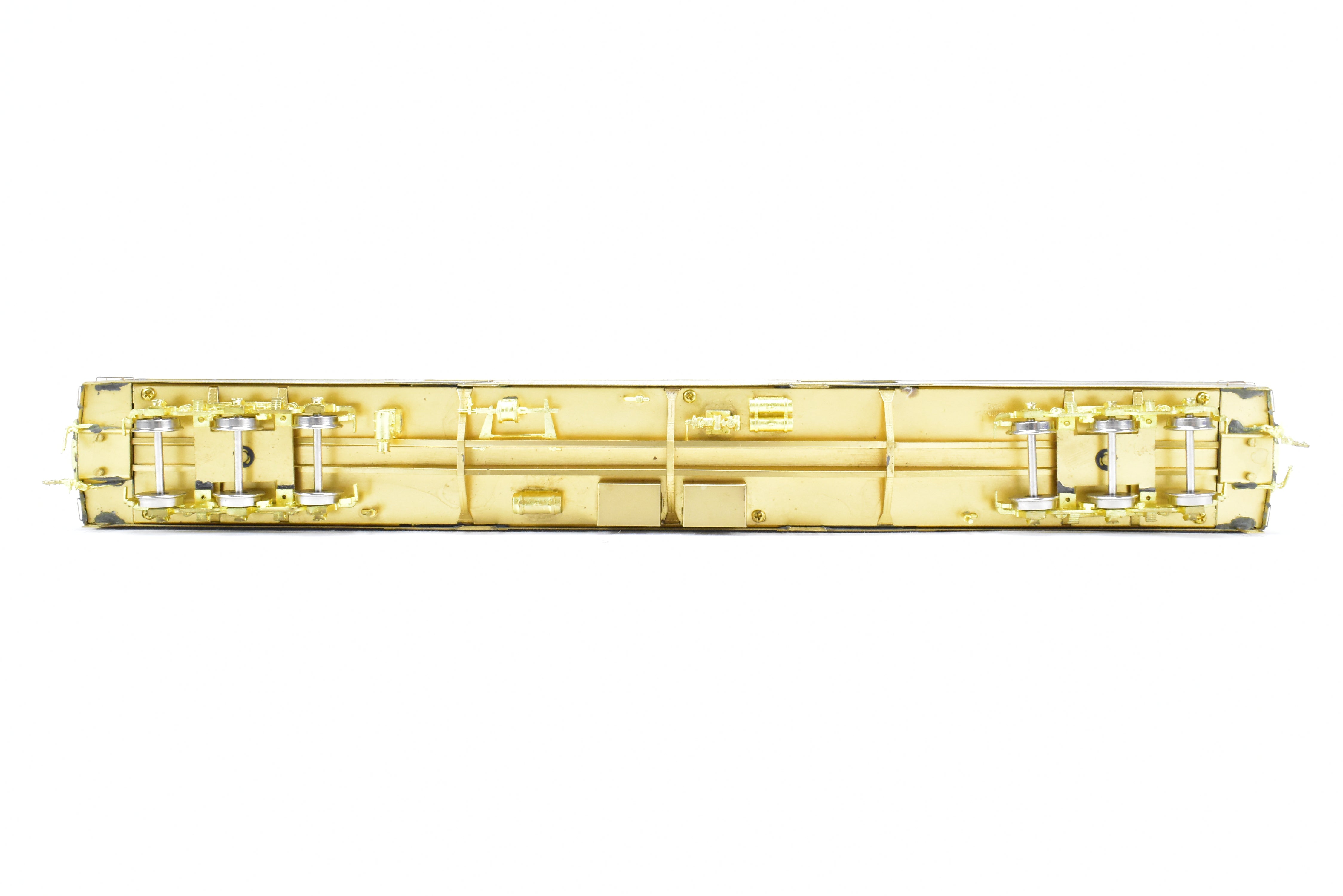 HO Scale Brass Cascade Models Great Northern (GN) Baggage Car Original Version with Square Ends and Wood Doors, Model Numbers #475 - #486