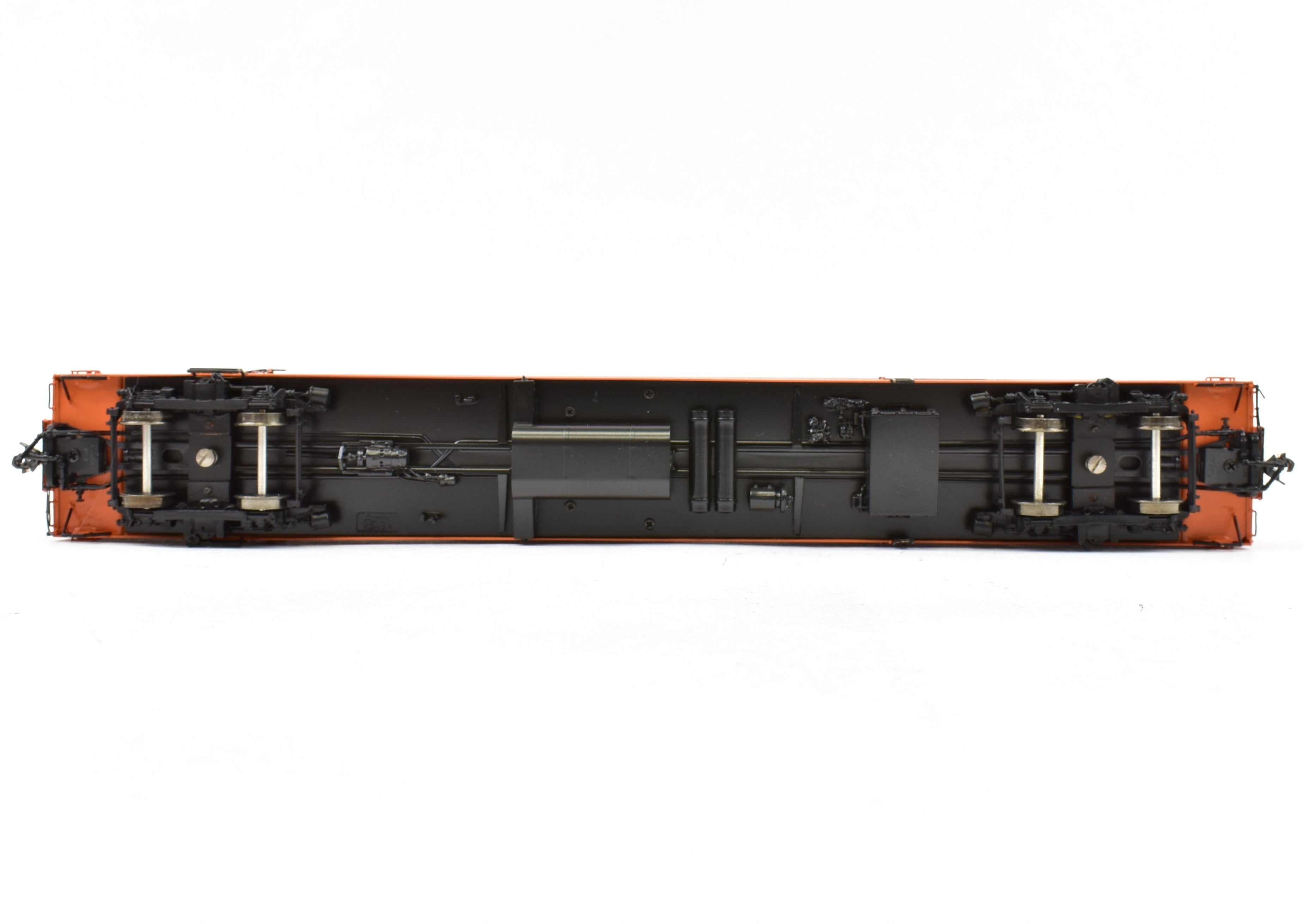 High - Quality HO Scale Brass Railway Classics Milwaukee Road Mail Express Car, Factory - Painted with Road Number 1213 from the 1948 Hiawatha Scheme