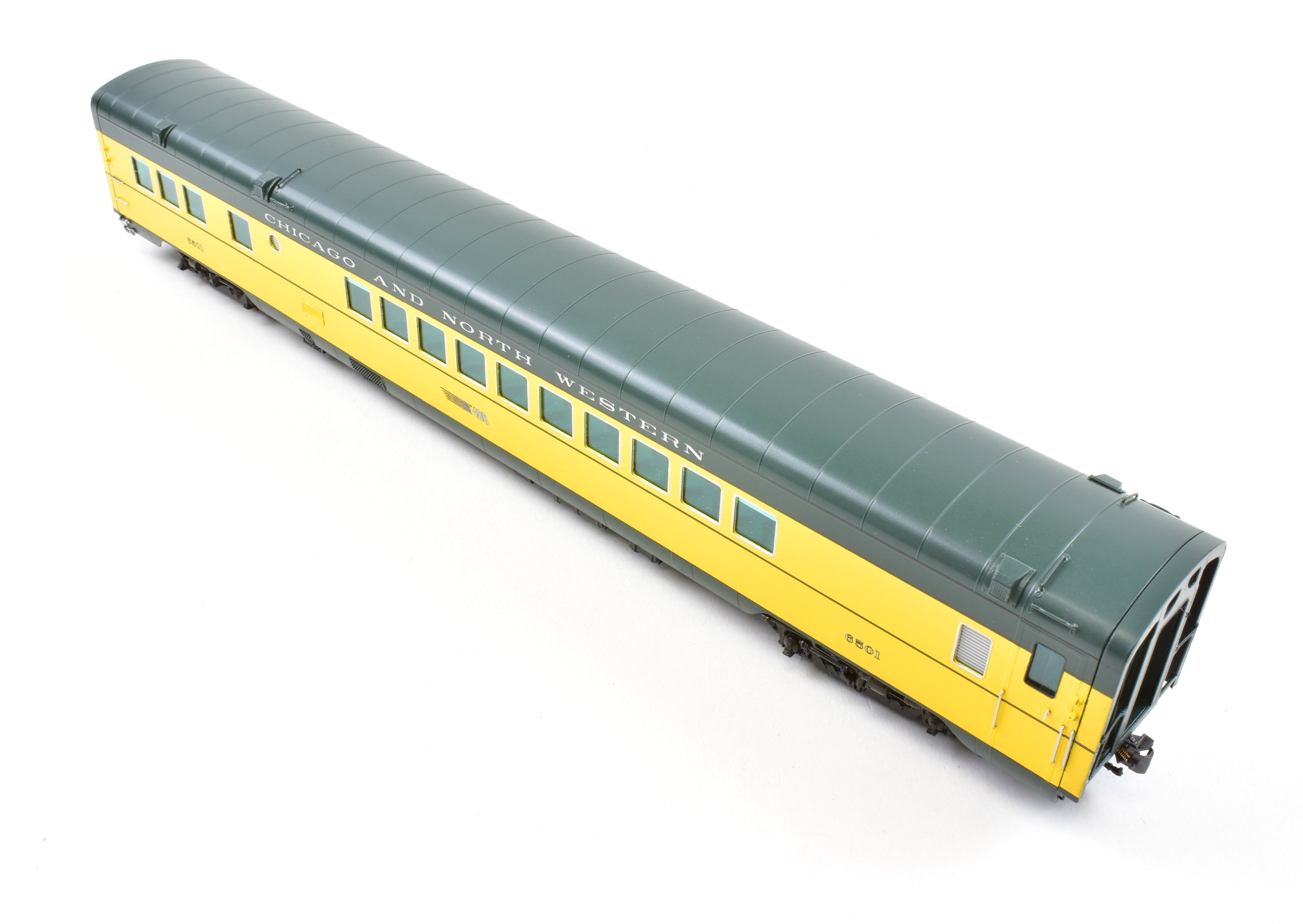 HO Scale Brass Railway Classics C&NW 400 22-Seat Parlor Car FP 6501