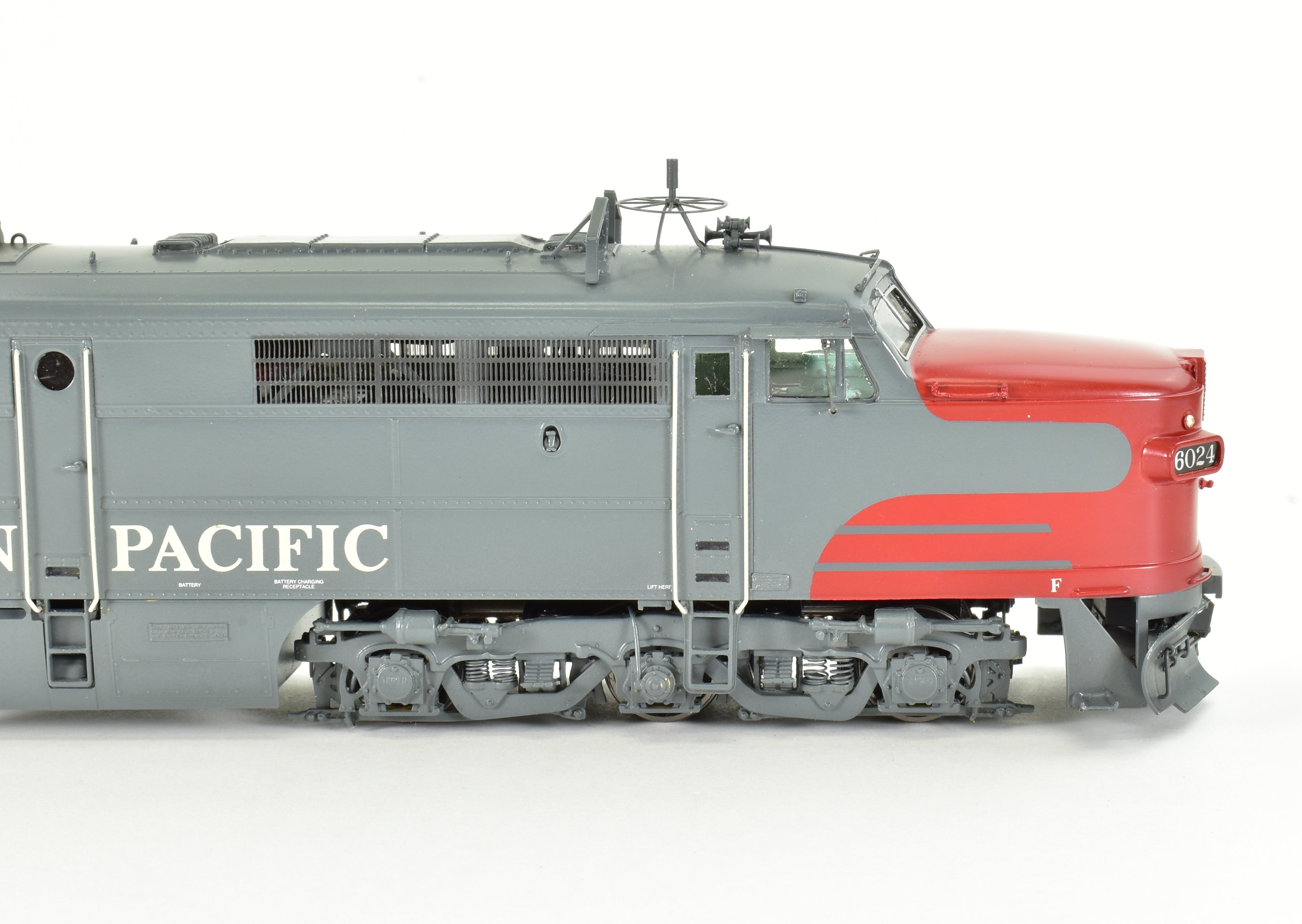 HO Scale Brass Locomotive Models - Overland Models Inc. Southern Pacific ALCO PA - 2/PB - 2/PA - 2 3 - Unit Set with Factory Painted Finish and DCC Functionality