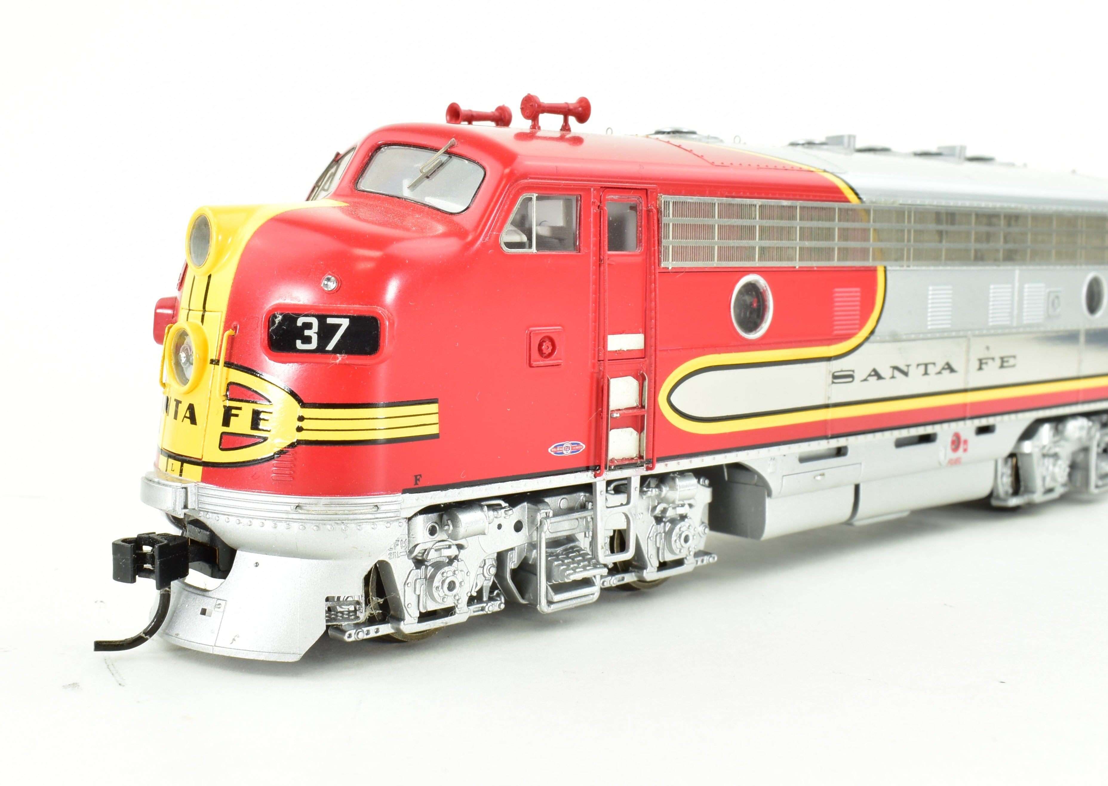 Athearn Genesis ATSF Santa Fe EMD F7A/F7B Phase I Set #37L & 37A First Run