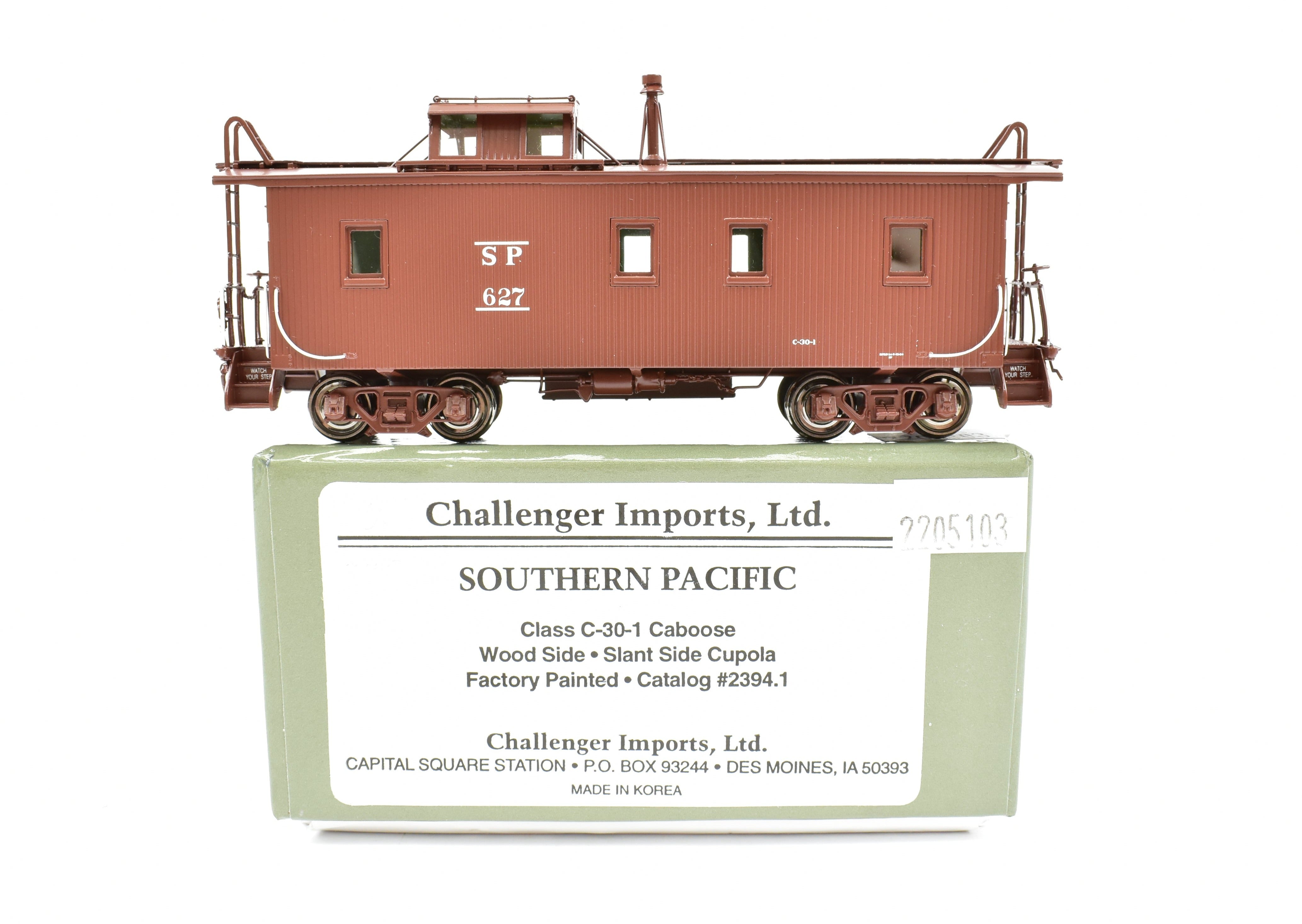 HO Scale Brass CIL - Challenger Imports SP - Southern Pacific Wood Side Caboose with Slant Side Cupola, Class C - 30 - 1, Freight Passenger No. 627 Model Train