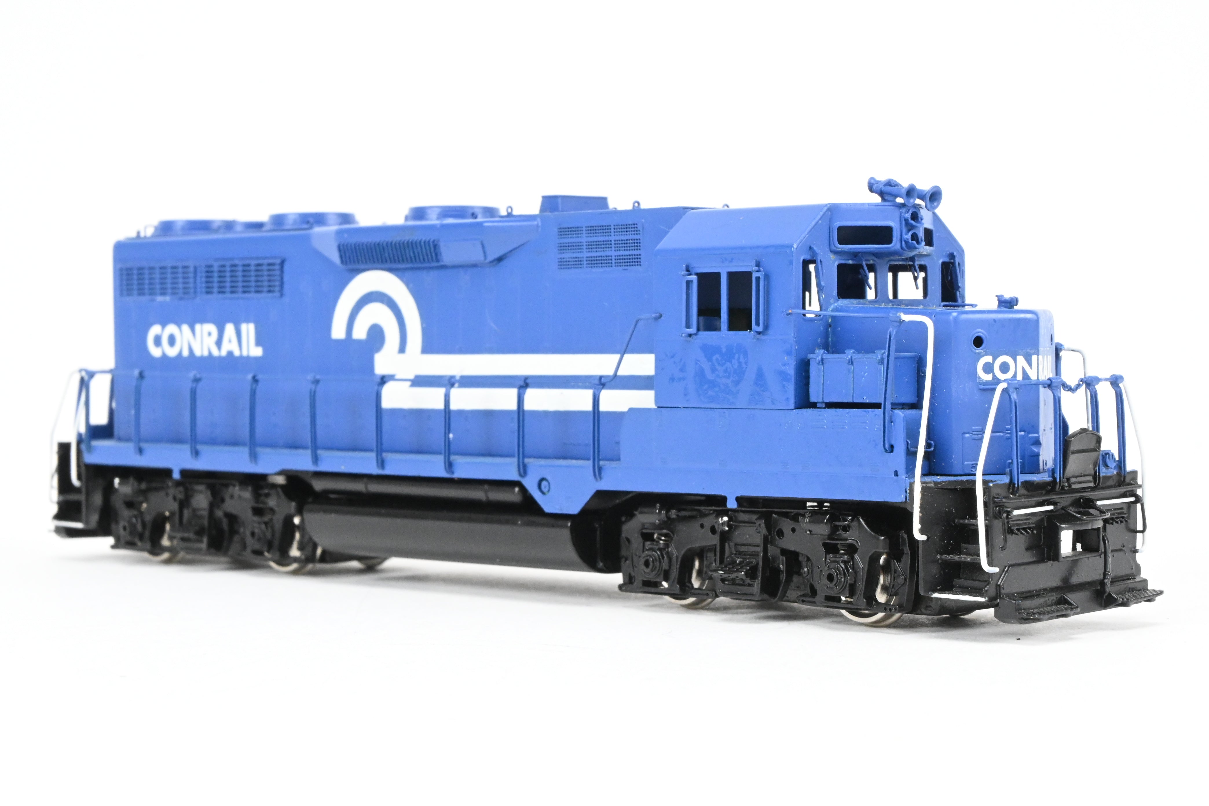 HO Scale Brass Conrail EMD GP35 2500HP Low Hood Model by Oriental Limited