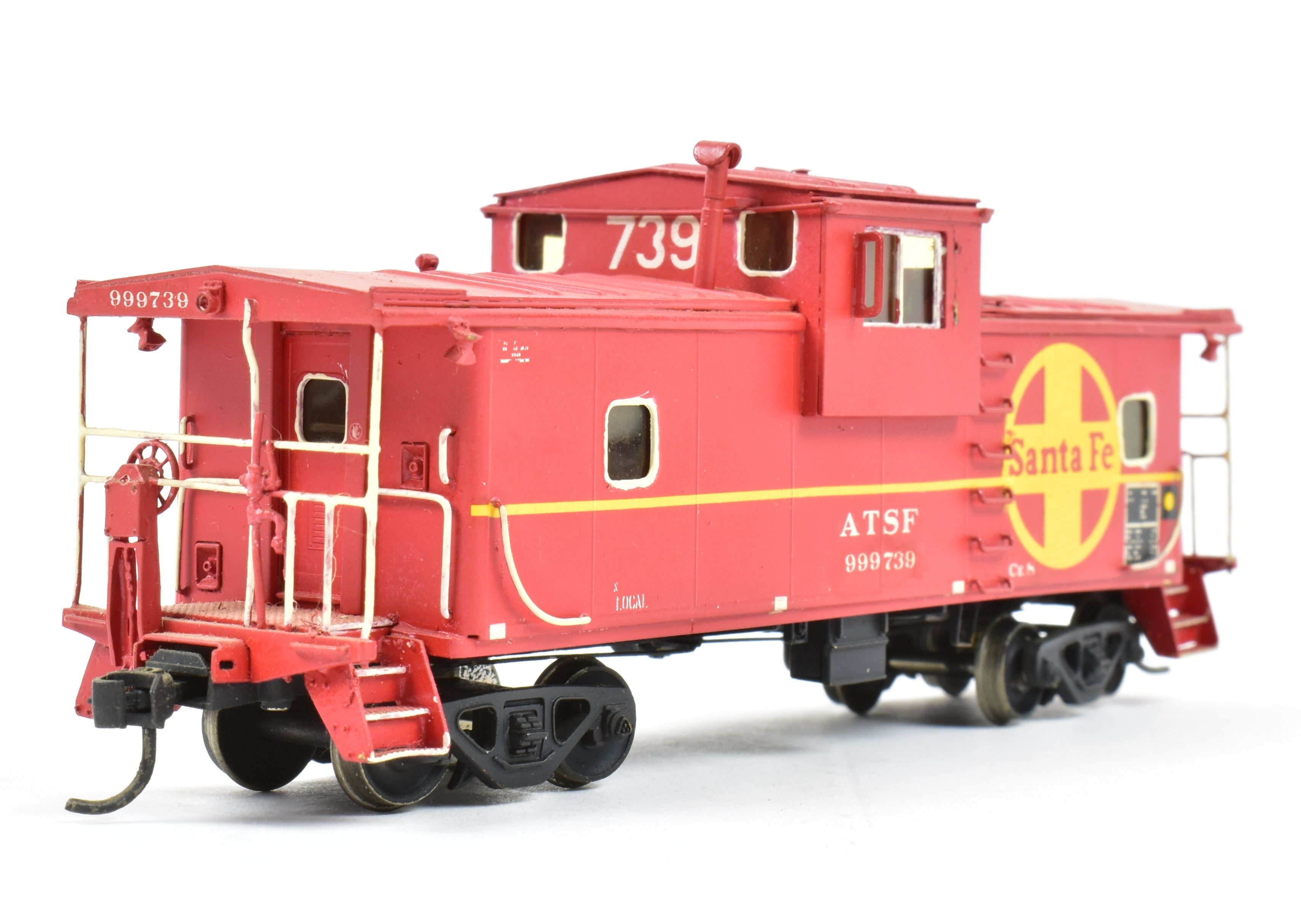 HO Scale Brass OMI - Overland Models, Inc. AT&SF - Santa Fe Wide-Vision Ce-6 and Ce-8 Caboose Model with CP No. 999730