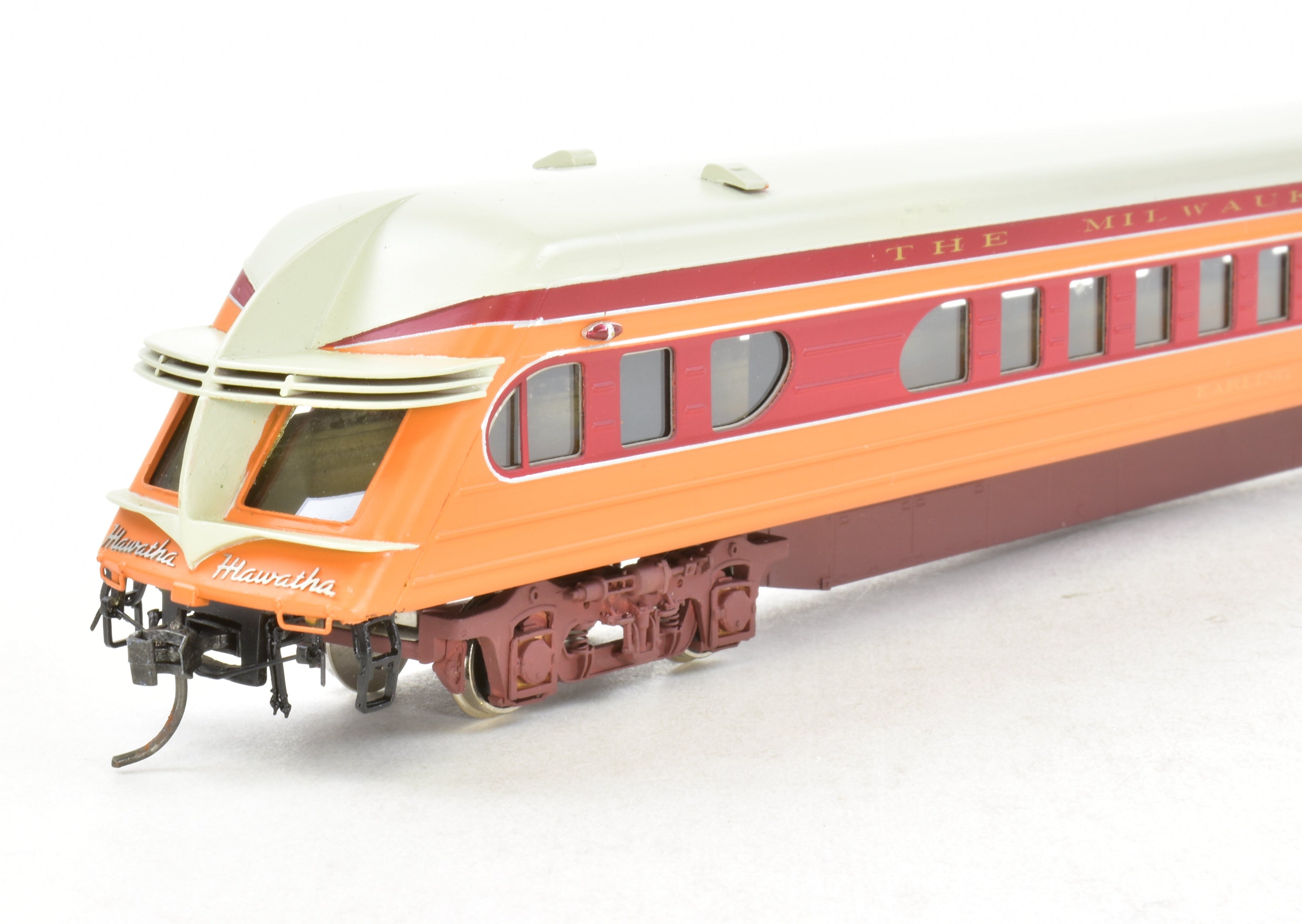 HO Scale Brass Model Train Set - Precision Scale Co. Milwaukee Road 1939 Hiawatha 9 - Car Factory - Painted Set