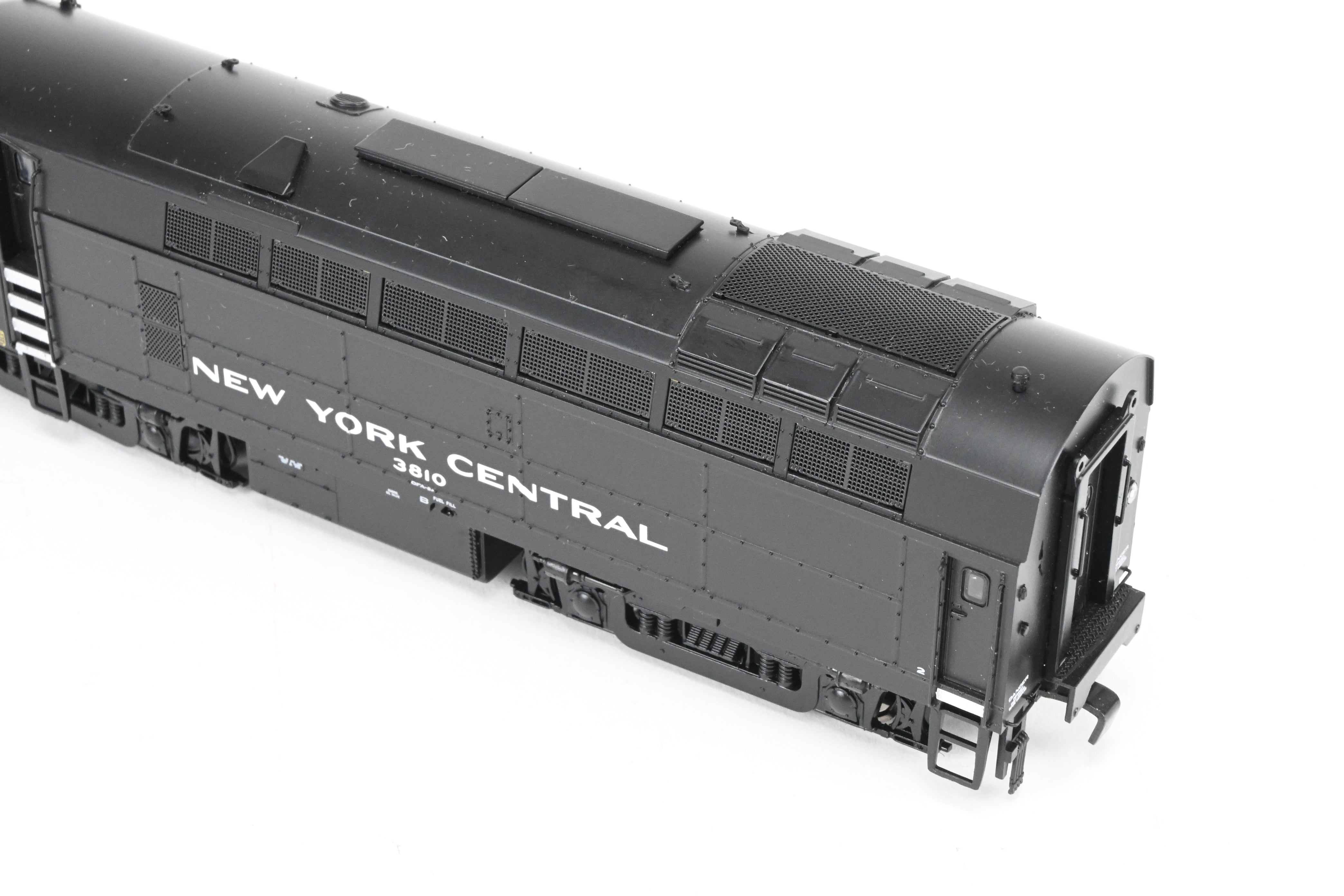 HO Scale Model Train Set - Broadway Limited Imports Paragon 2 New York Central Baldwin RF - 16A/B Cigar Band Locomotive Set with DCC and Sound (Sold As - Is, B - Unit Sound Malfunctioning)