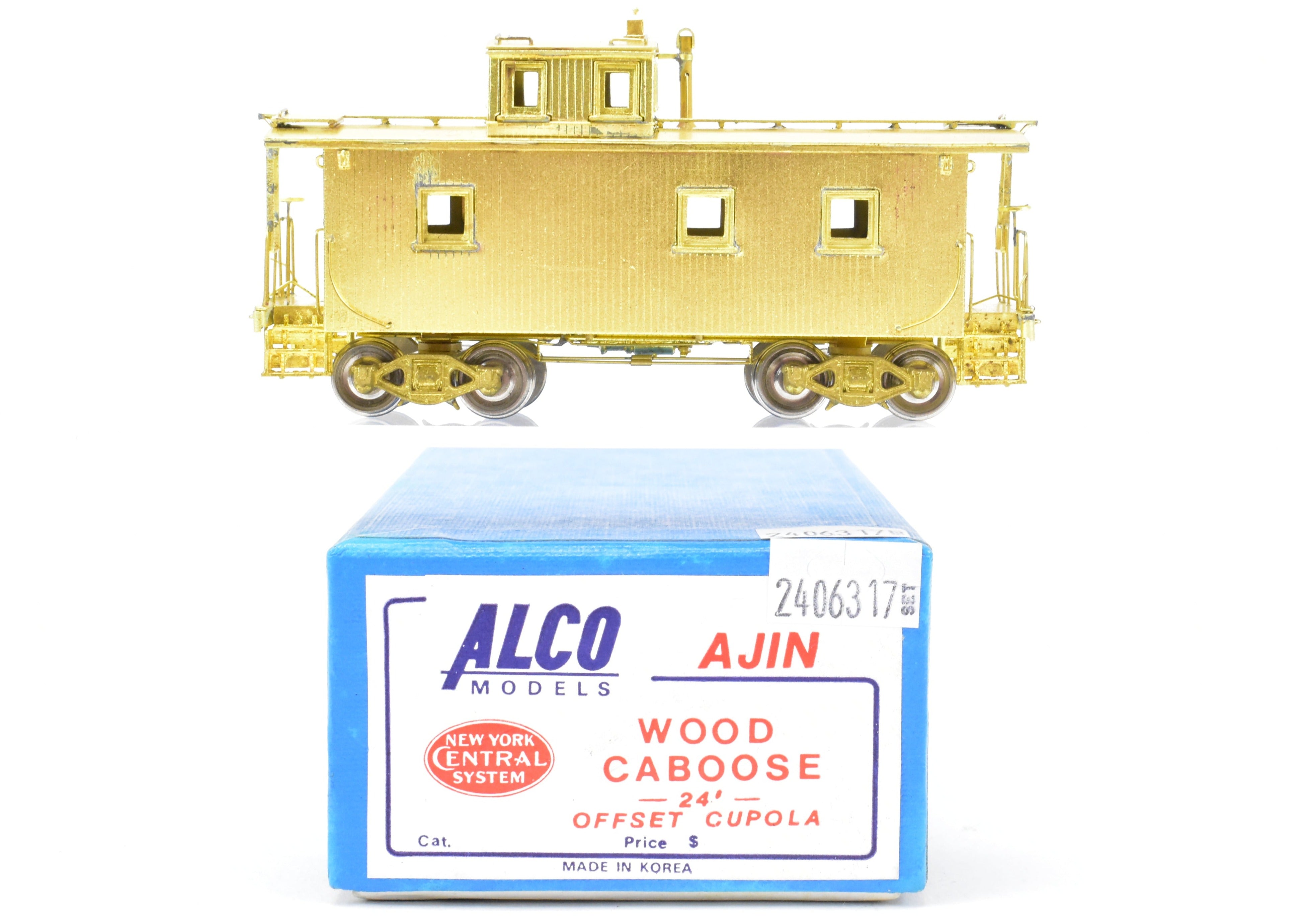 HO Scale Brass Construction Alco Models New York Central (NYC) 24-Foot Offset Cupola Wood Caboose Model