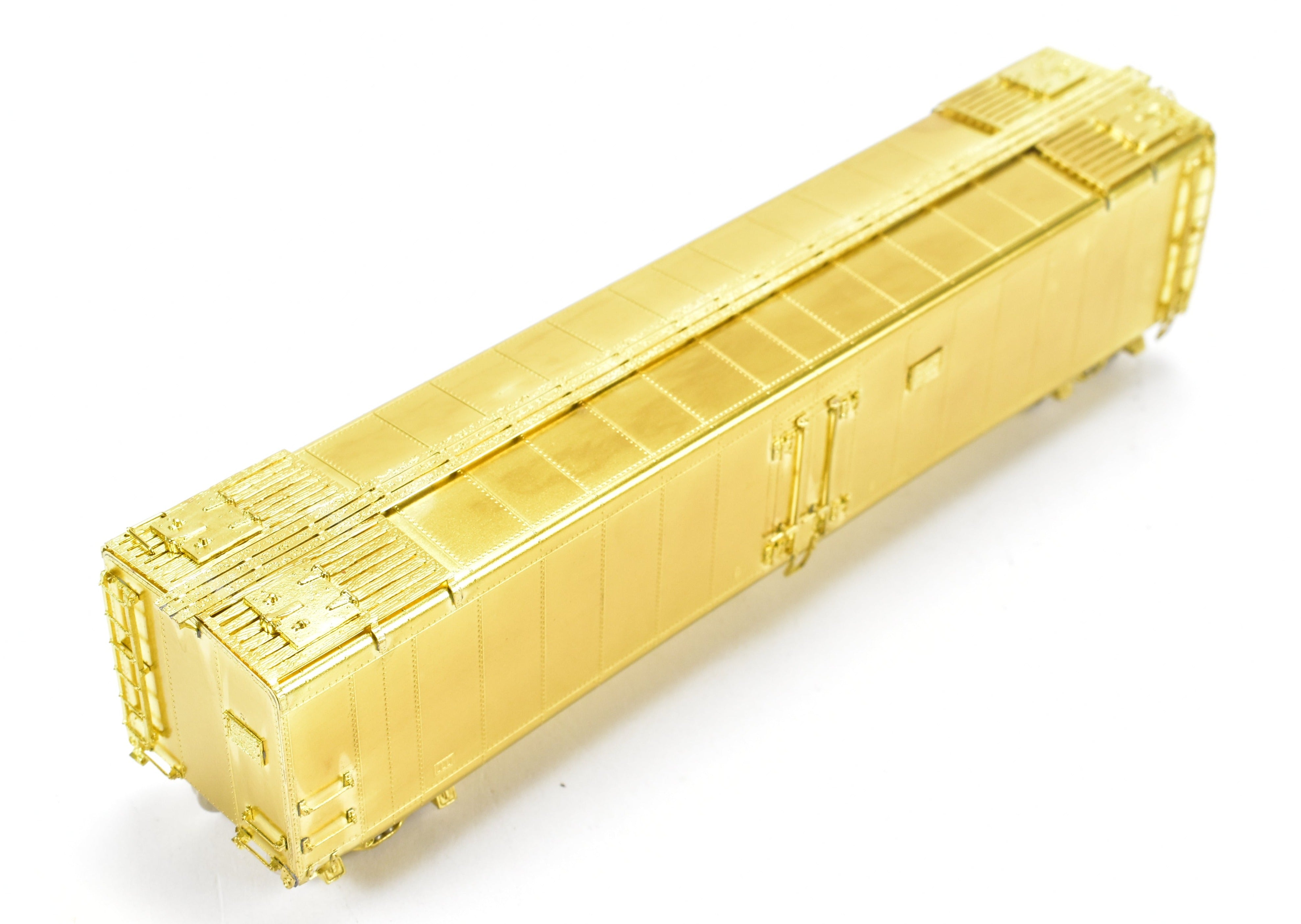 HO Scale Brass Refrigerator Car Model by OMI - Overland Models, Inc. Representing MILW - Milwaukee Road 70 - Ton Variant